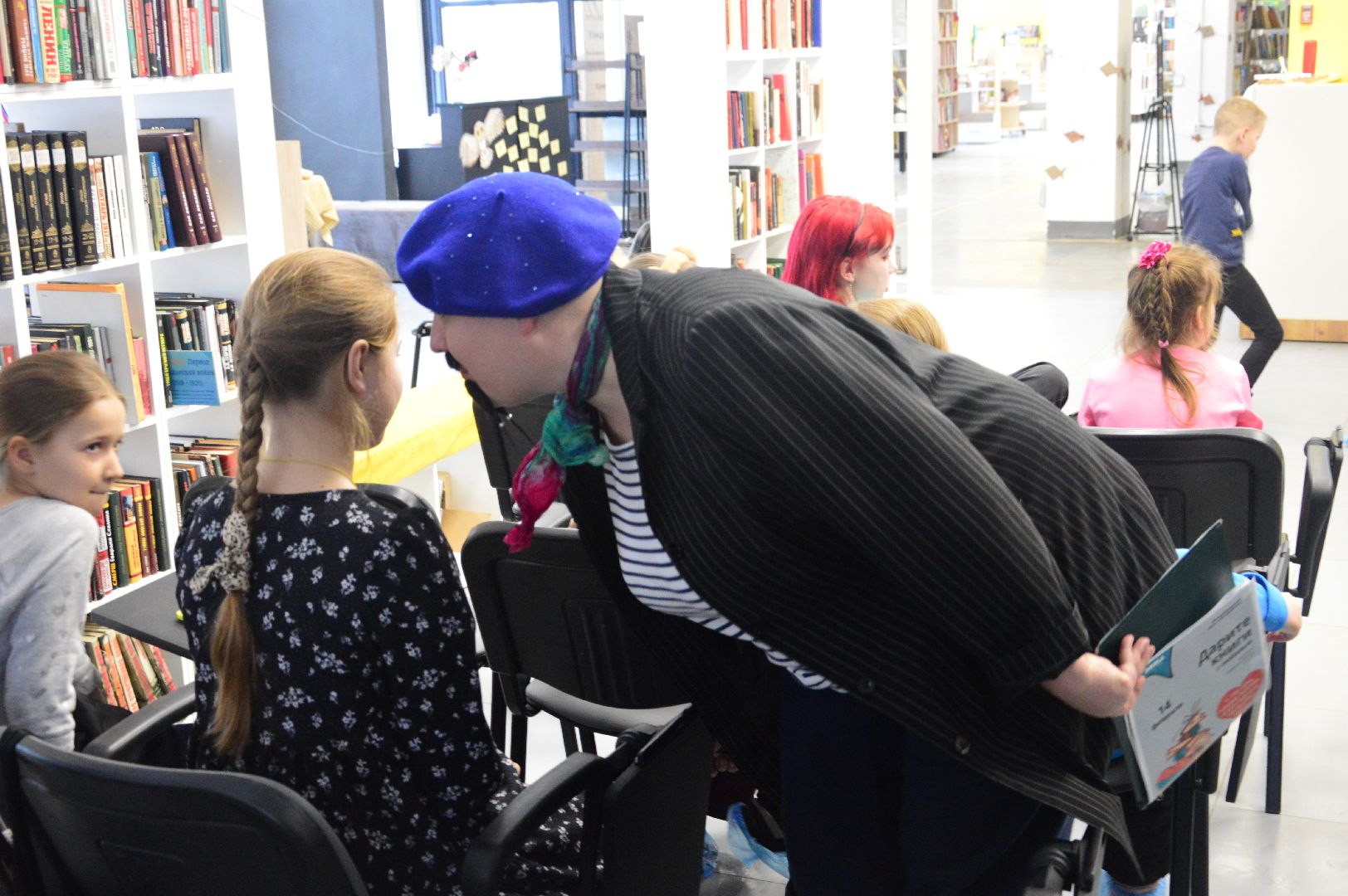 шатура, франция, библиотека, день всех влюбленных, любовь, любовь к искусству, городской округ культура, культура для школьников, культура молодежь,