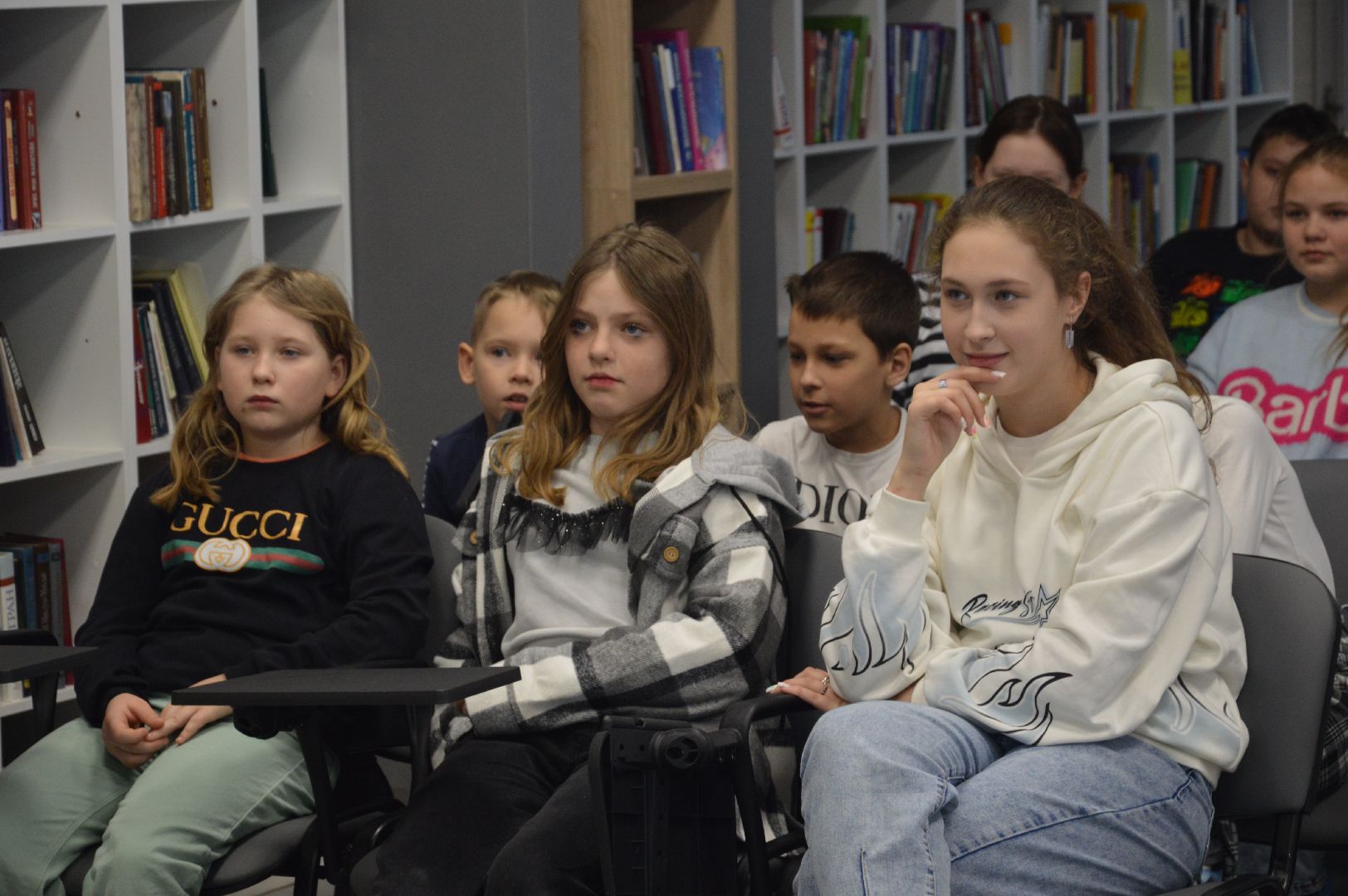 шатура, франция, библиотека, день всех влюбленных, любовь, любовь к искусству, городской округ культура, культура для школьников, культура молодежь,