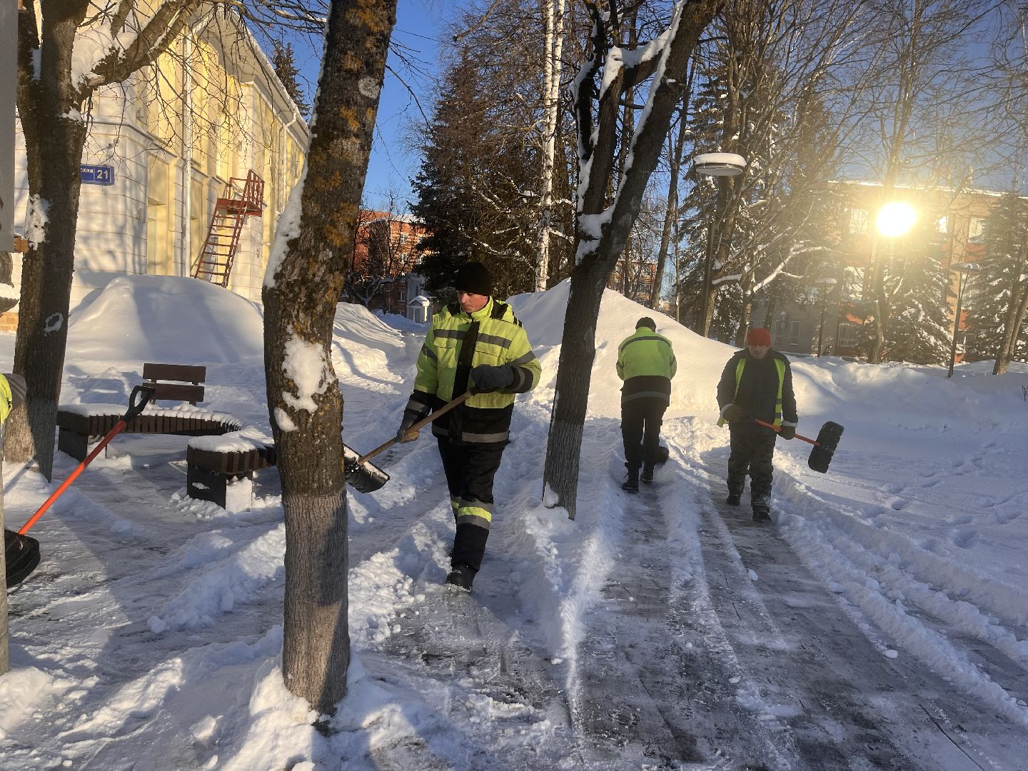 шаховская, снег, уборка города, уборка снега,