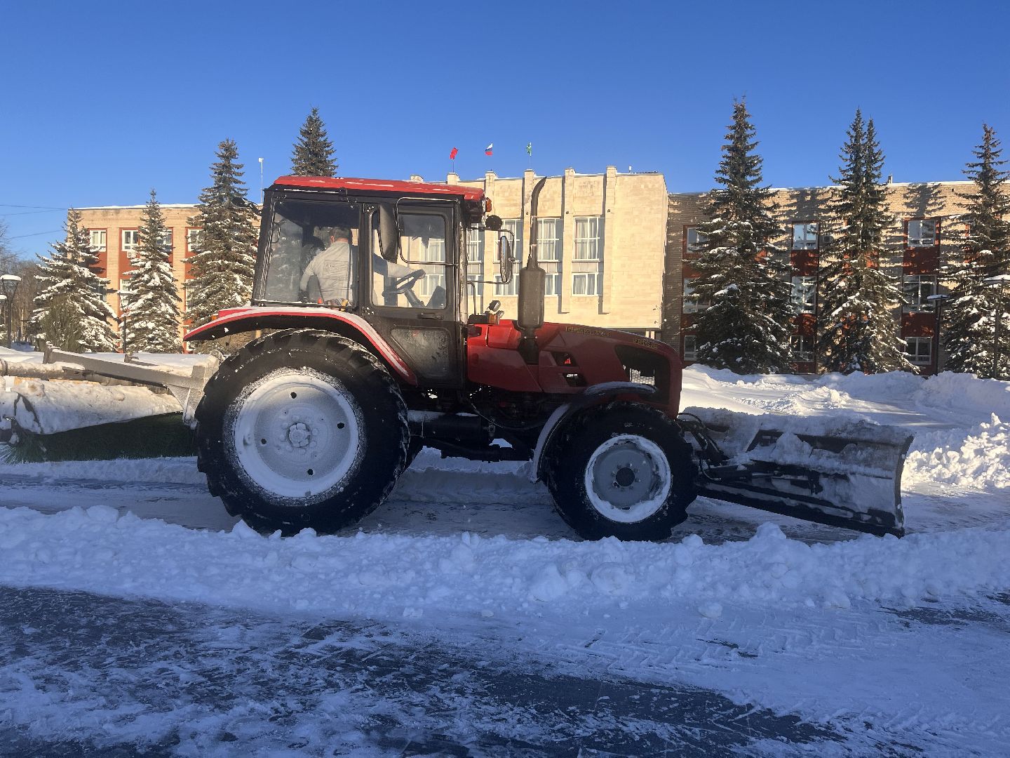 шаховская, снег, уборка города, уборка снега,