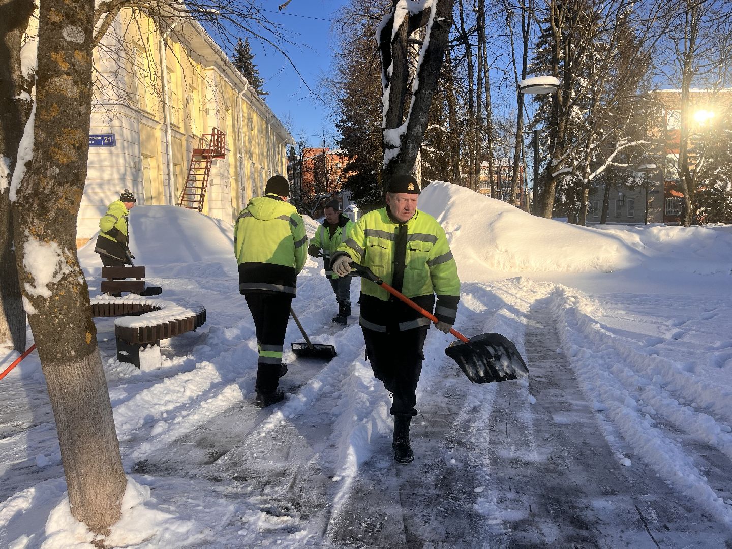 шаховская, снег, уборка города, уборка снега,