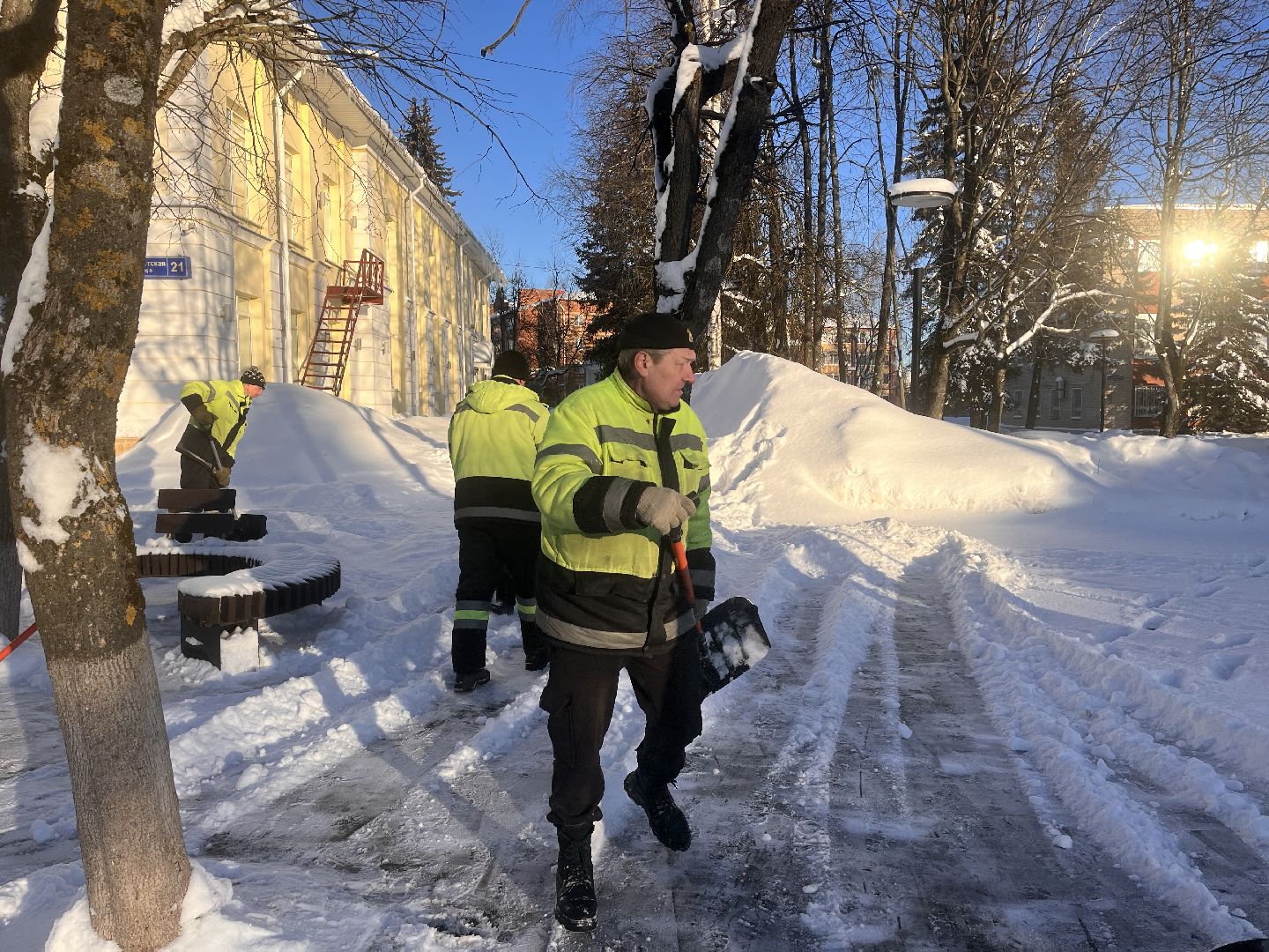 шаховская, снег, уборка города, уборка снега,