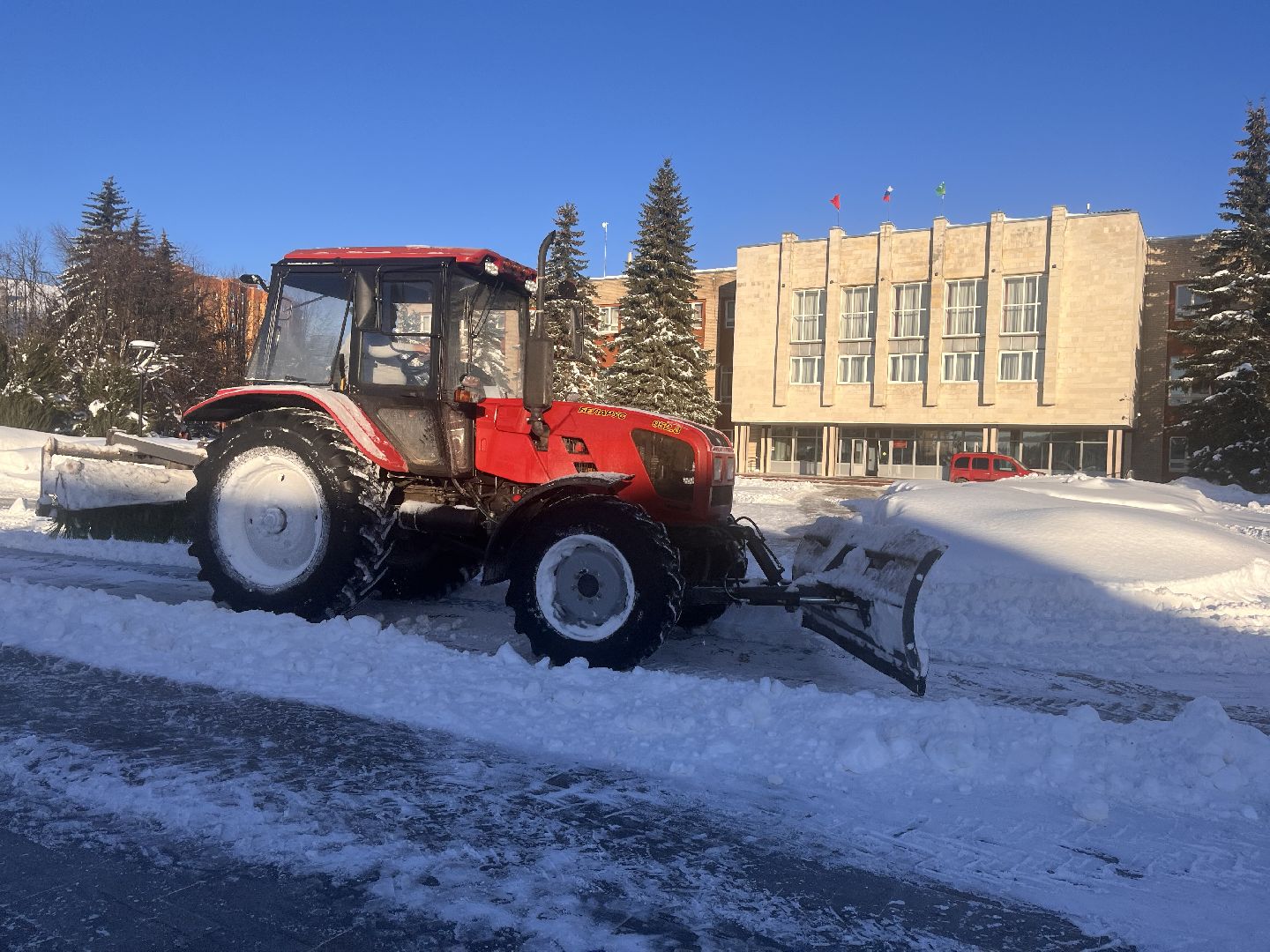шаховская, снег, уборка города, уборка снега,