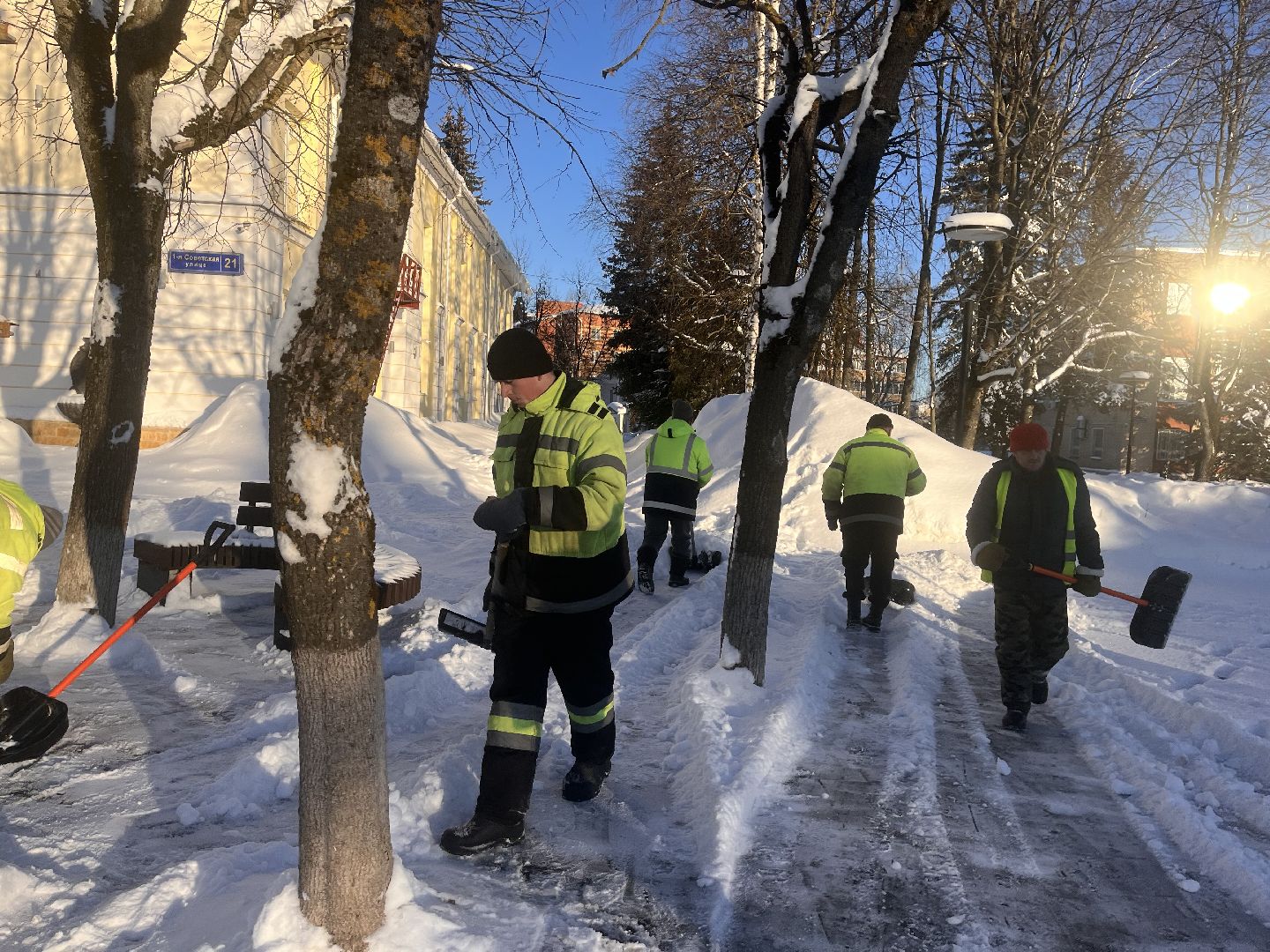 шаховская, снег, уборка города, уборка снега,