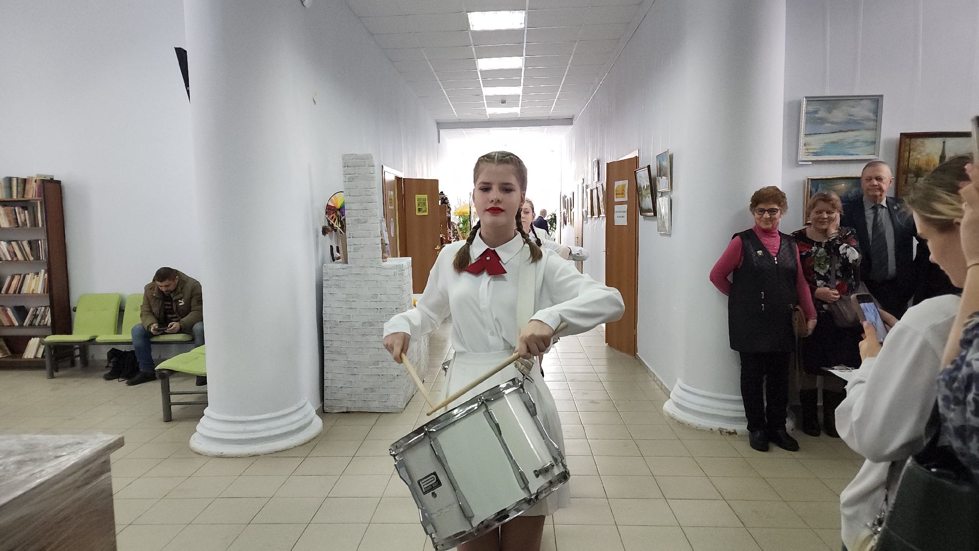 волоколамск, библиотека, Мажоретки, Барабанщицы, Коллектив, музыка,