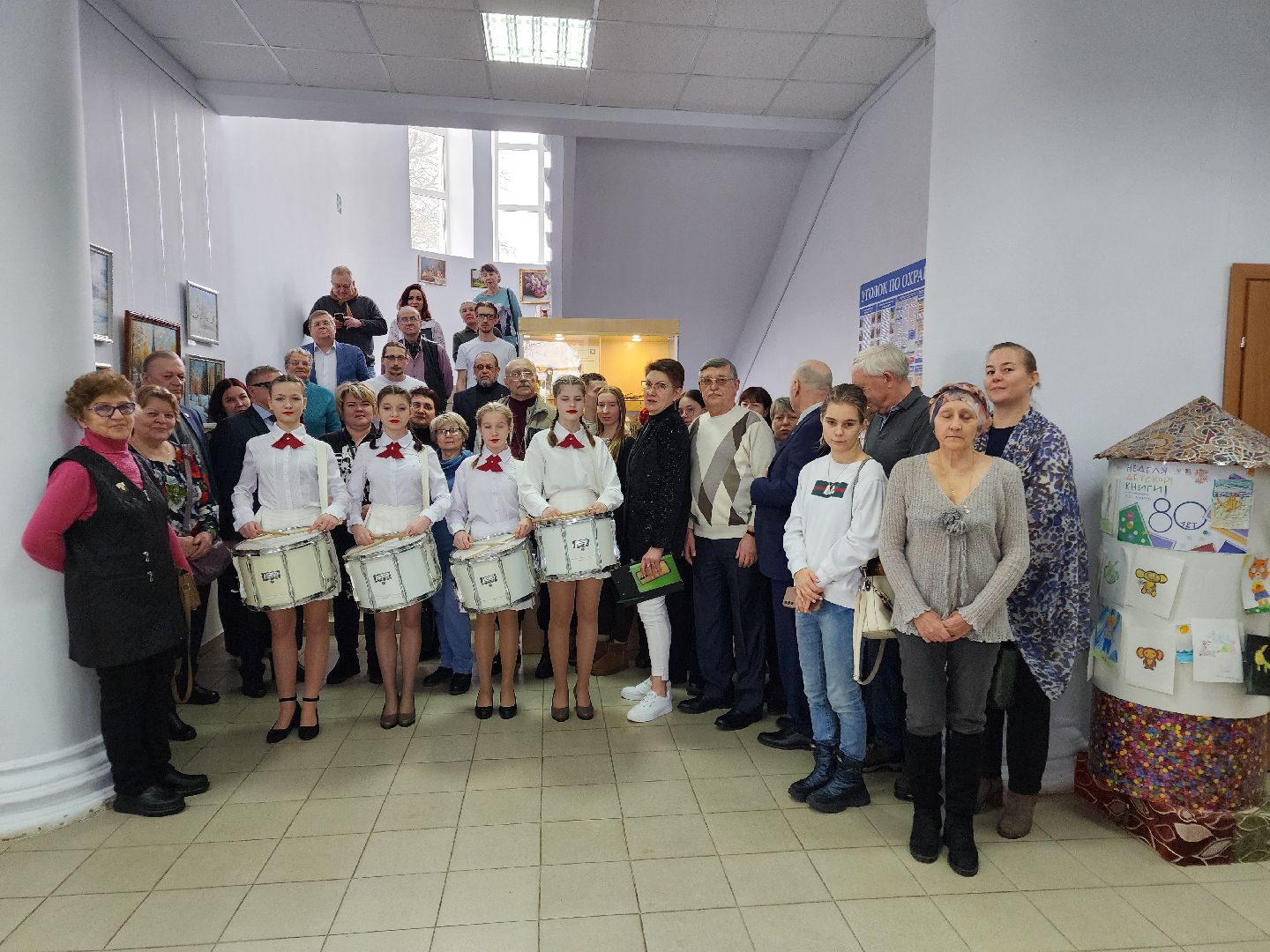 волоколамск, библиотека, Мажоретки, Барабанщицы, Коллектив, музыка,