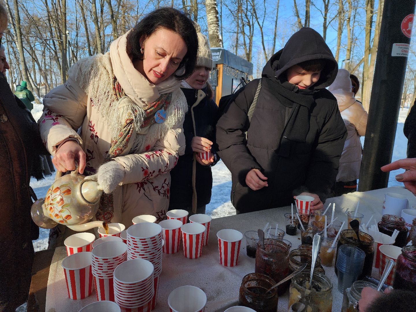 серпухов, подмосковье, активное долголетие, парк имени олега степанова, фестиваль тепло,