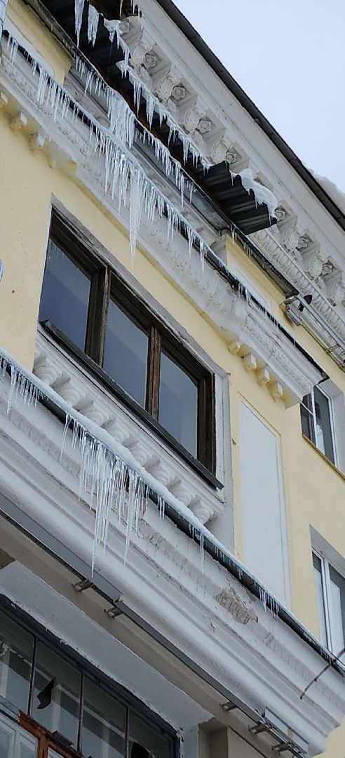 электросталь, мой город, жкх, жкх подмосковье, управляющая компания, сосульки, наледь, чистка кровли от снега, альпинизм,