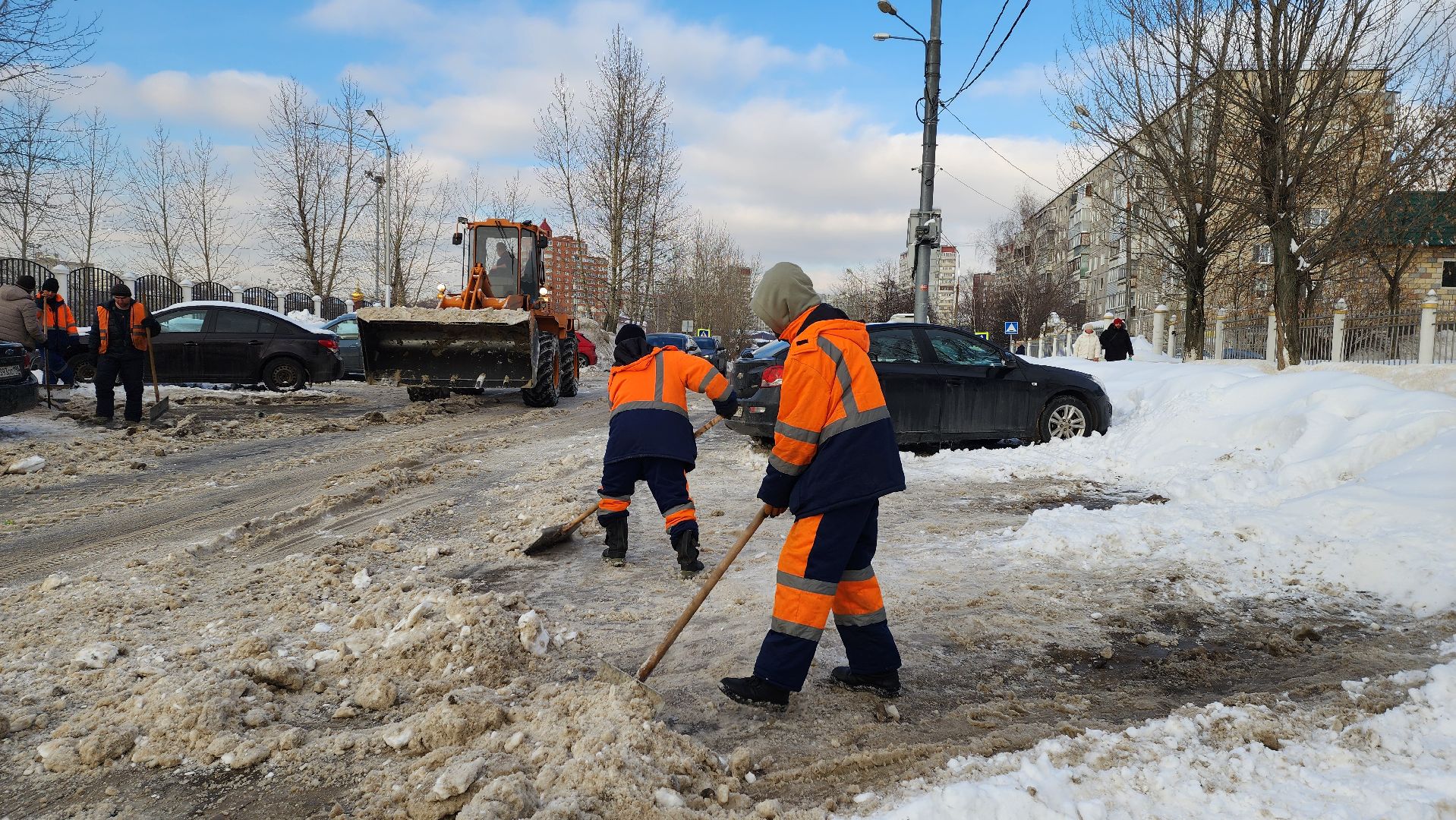 уборка улиц, очистка дорог, уборка снега и наледи,
