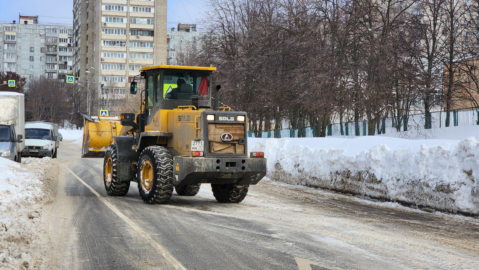 уборка снега, очистка дорог,