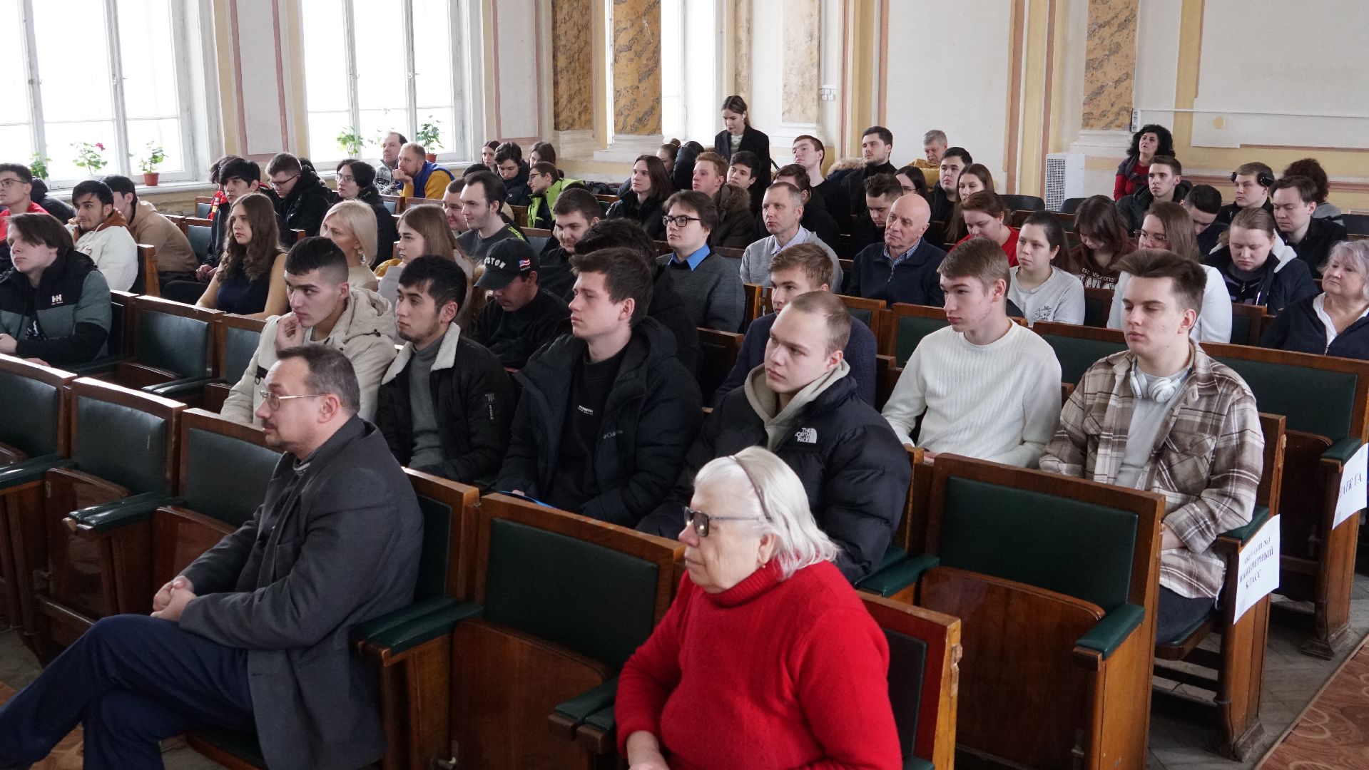 Егорьевск, станкин, маяк, студенты, школьники, бизнес, директор,