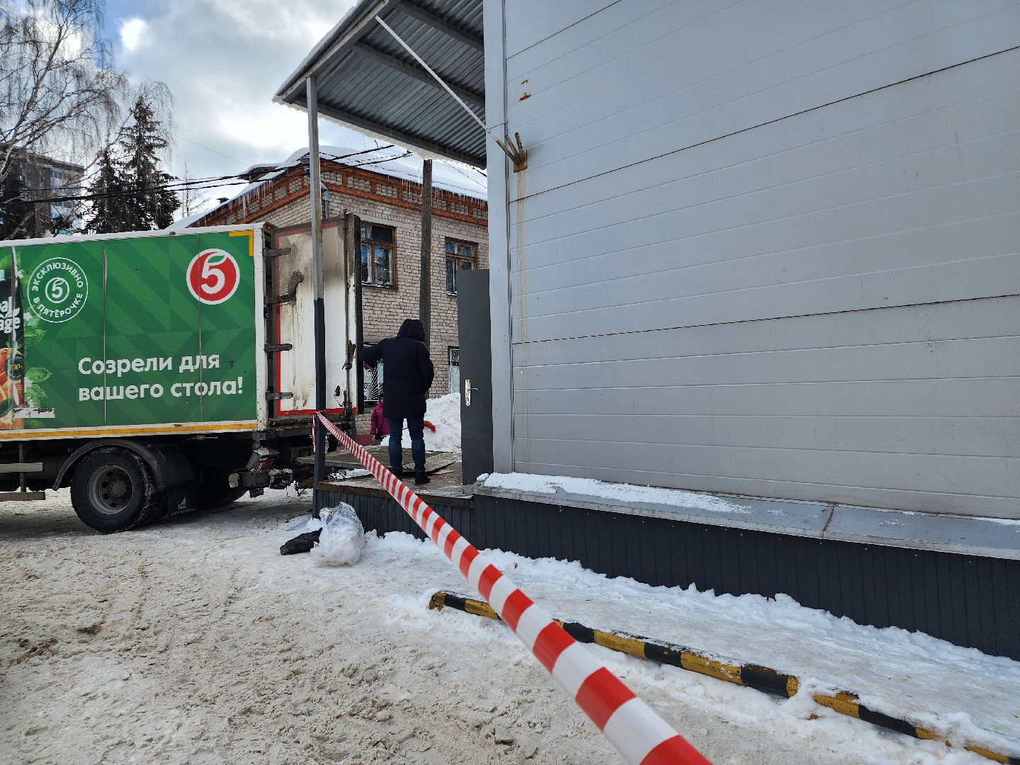ЧП, обрушение крыши, Пятерочка, Старая Купавна, Богородский городской округ,