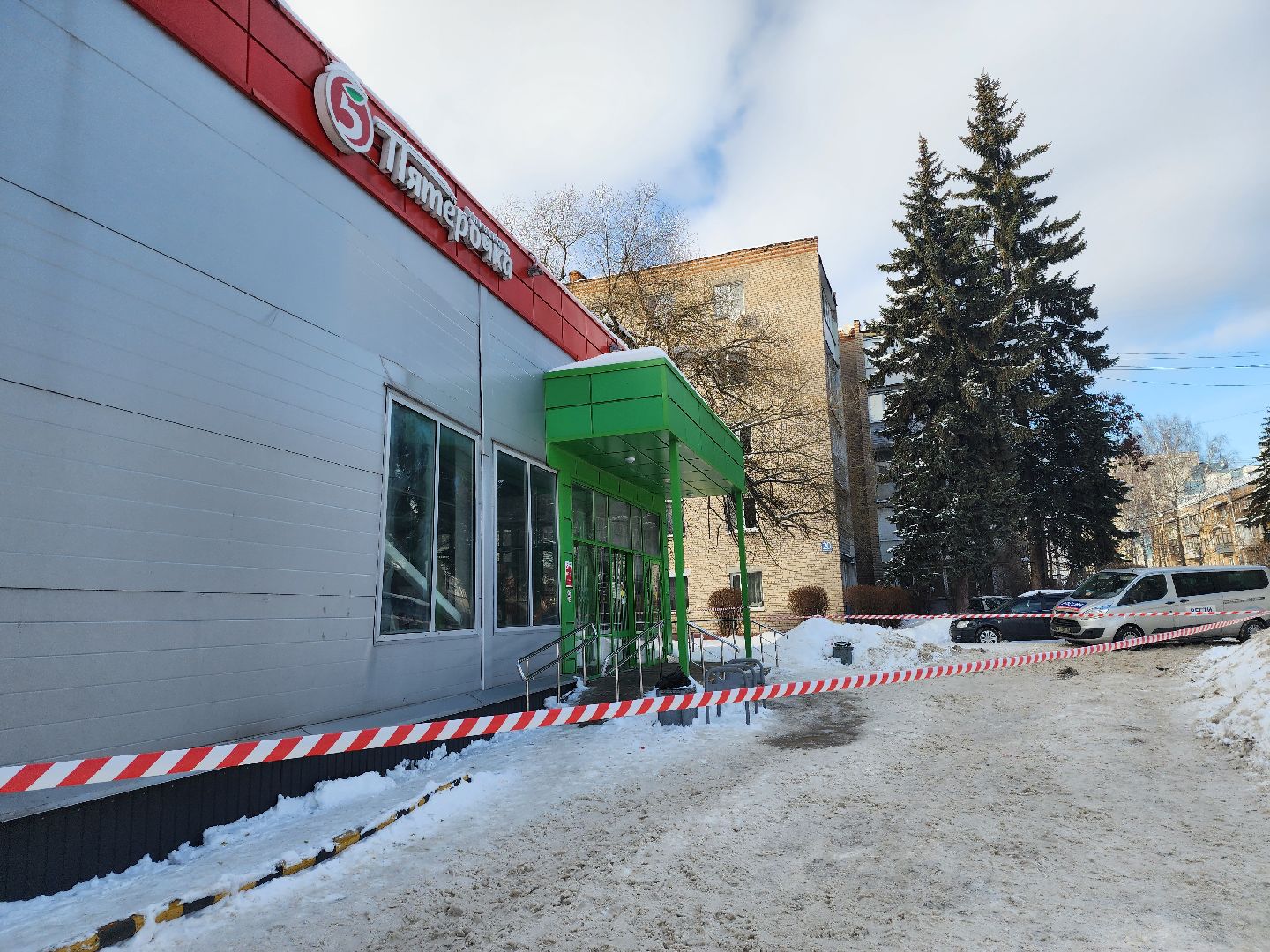 ЧП, обрушение крыши, Пятерочка, Старая Купавна, Богородский городской округ,