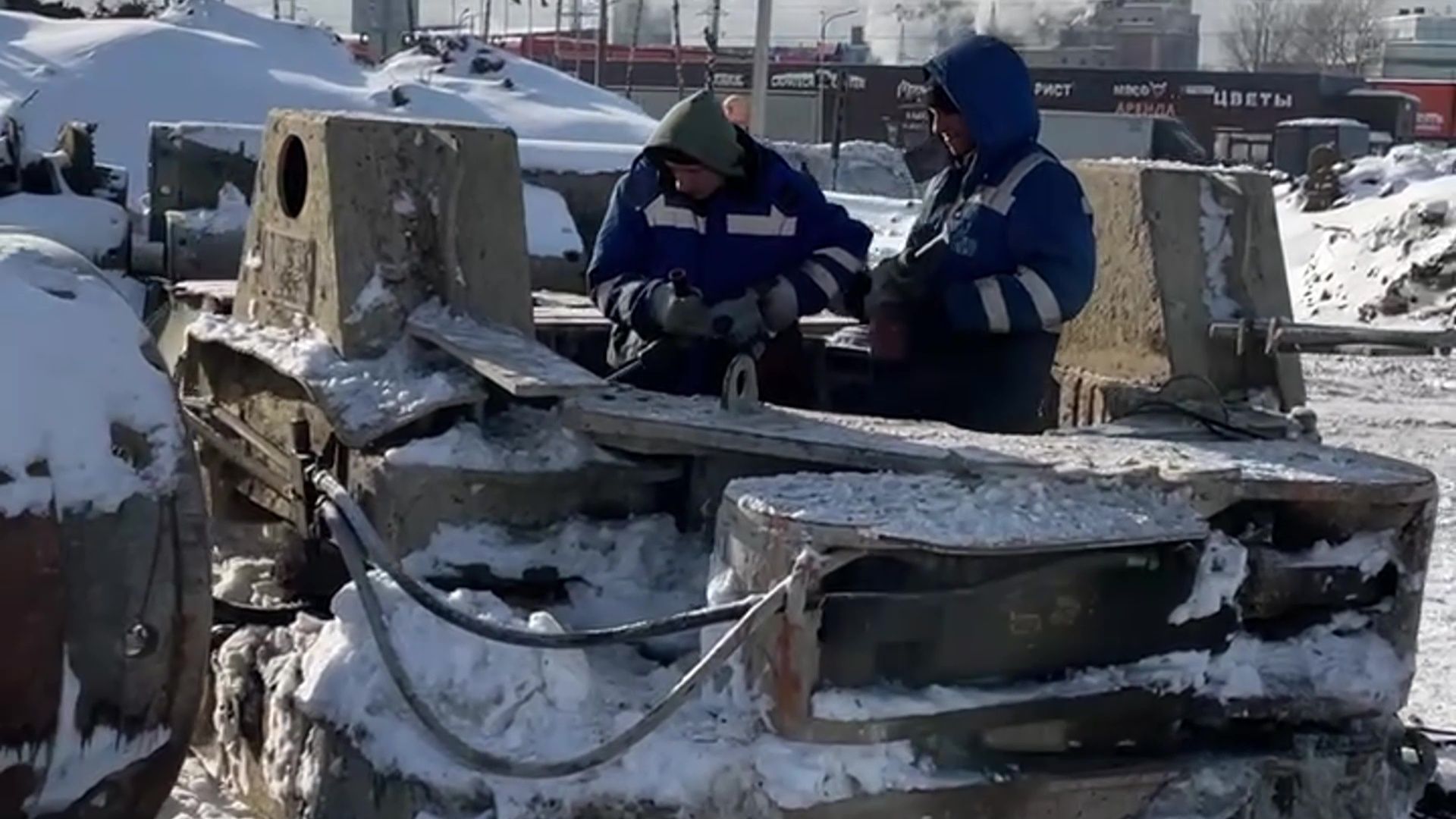 ленинский, каширское шоссе, строительство, котлован, рабочие, машины, дорога,