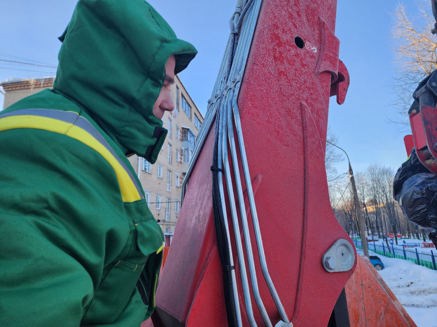 Подольск,Ломовозы, Вывоз мусора, контейнерная площадка,