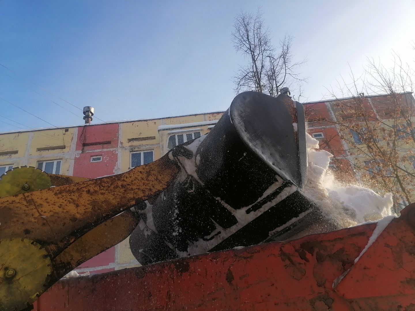 снег и наледь, уборка города,