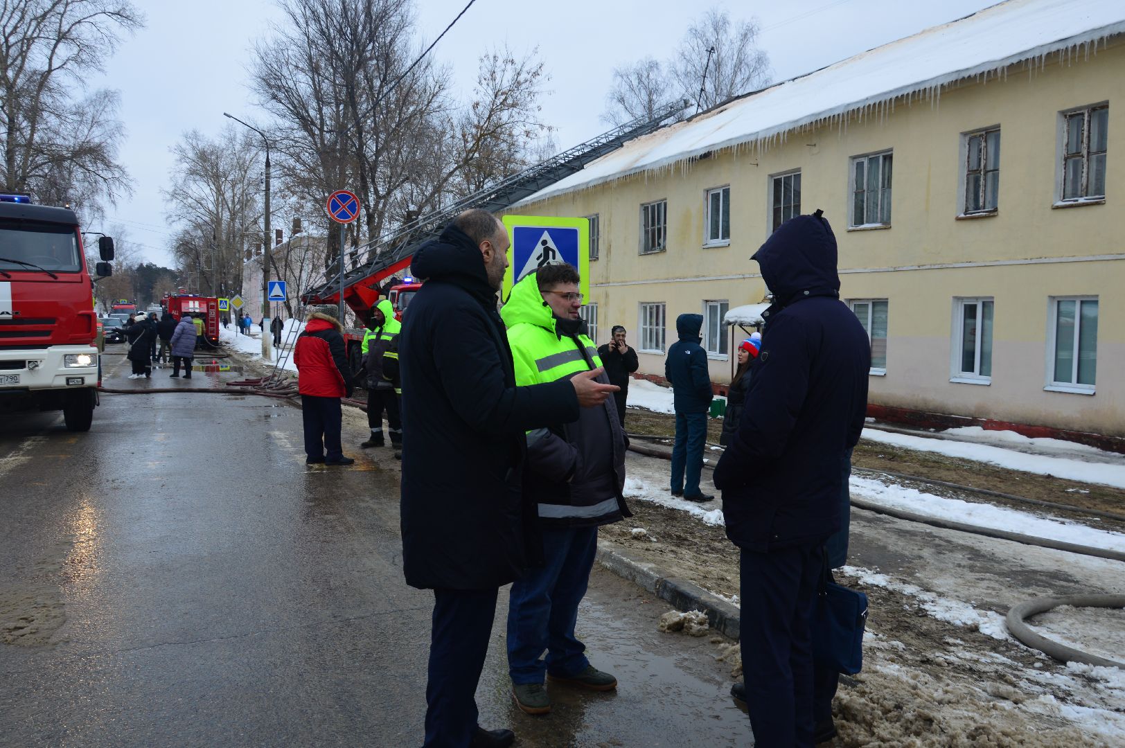 пожар, шатура, чп, пожар многоквартирный дом, мчс, моспожспас, Клара Цеткин,