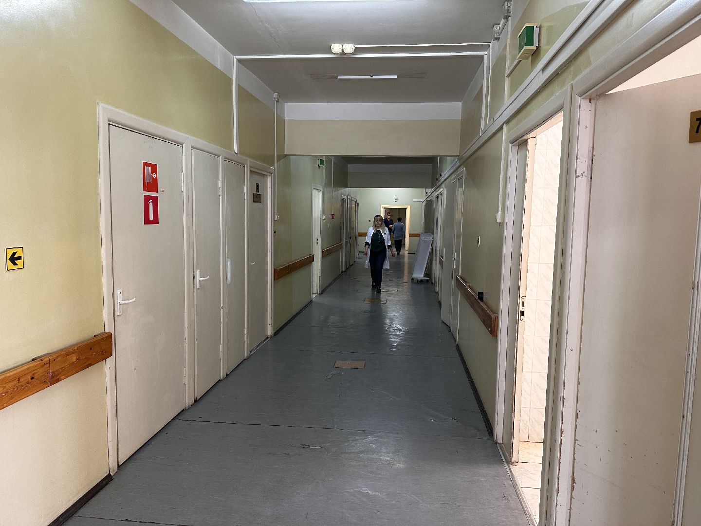 Клин, общество, медицина, врачи, медицинское оборудование,