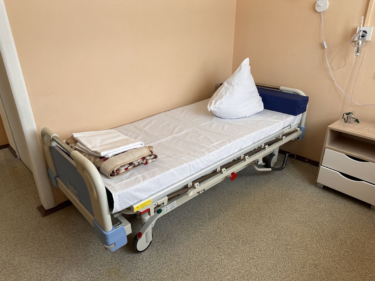 Клин, общество, медицина, врачи, медицинское оборудование,