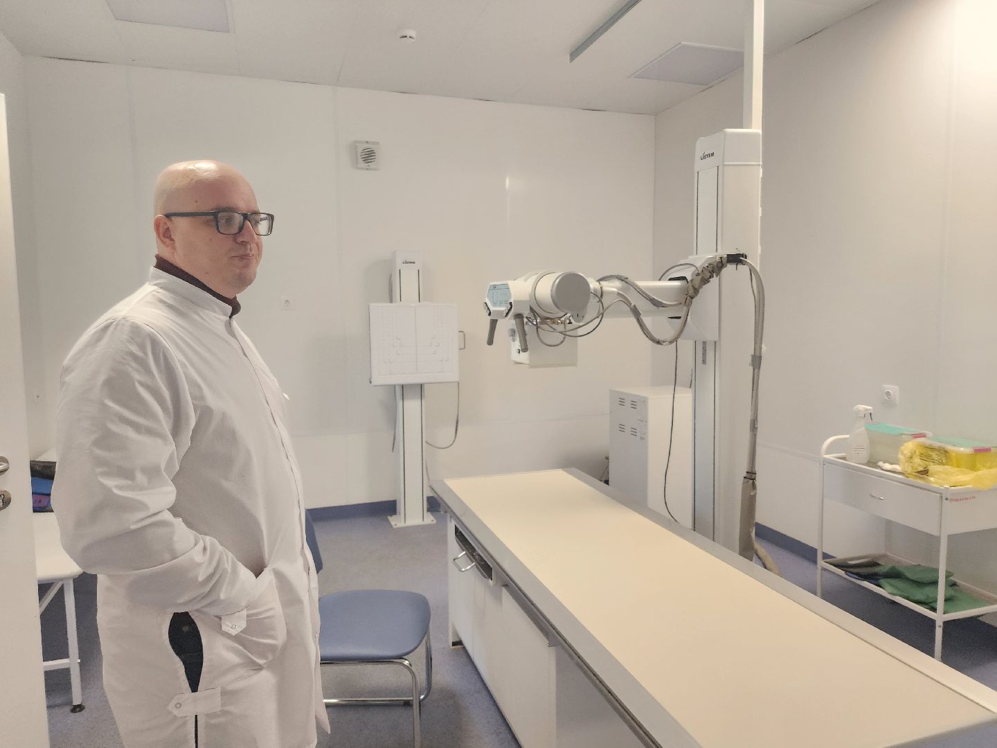 новый врач, рентгенолог,