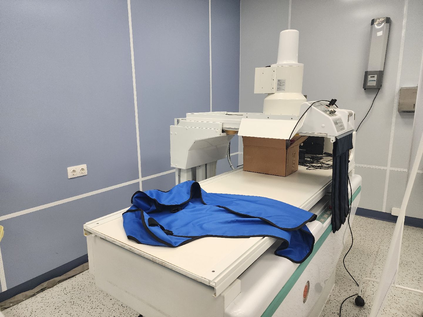 новый врач, рентгенолог,