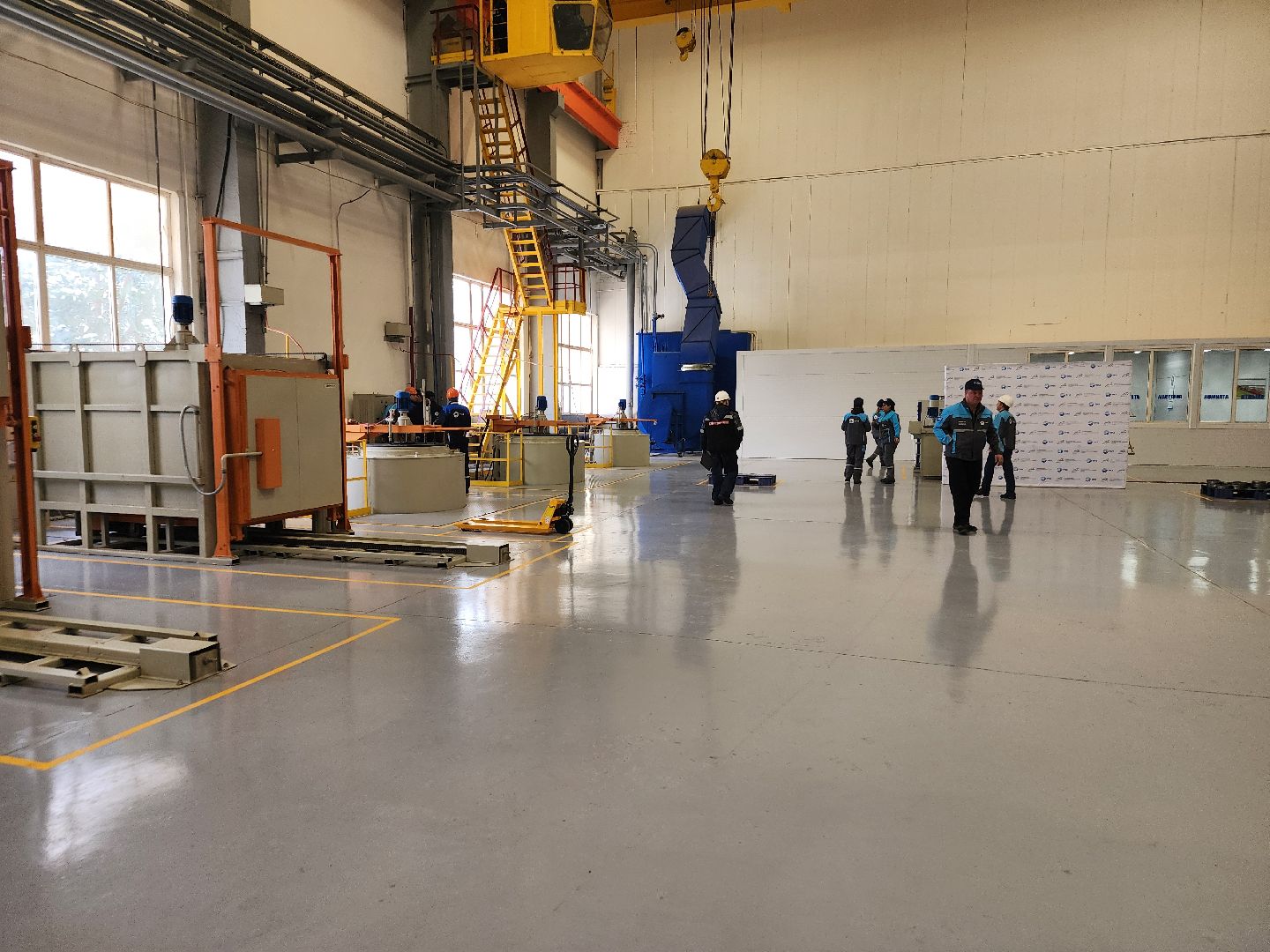 Машиностроение, Демиховский машзавод, электропоезд,