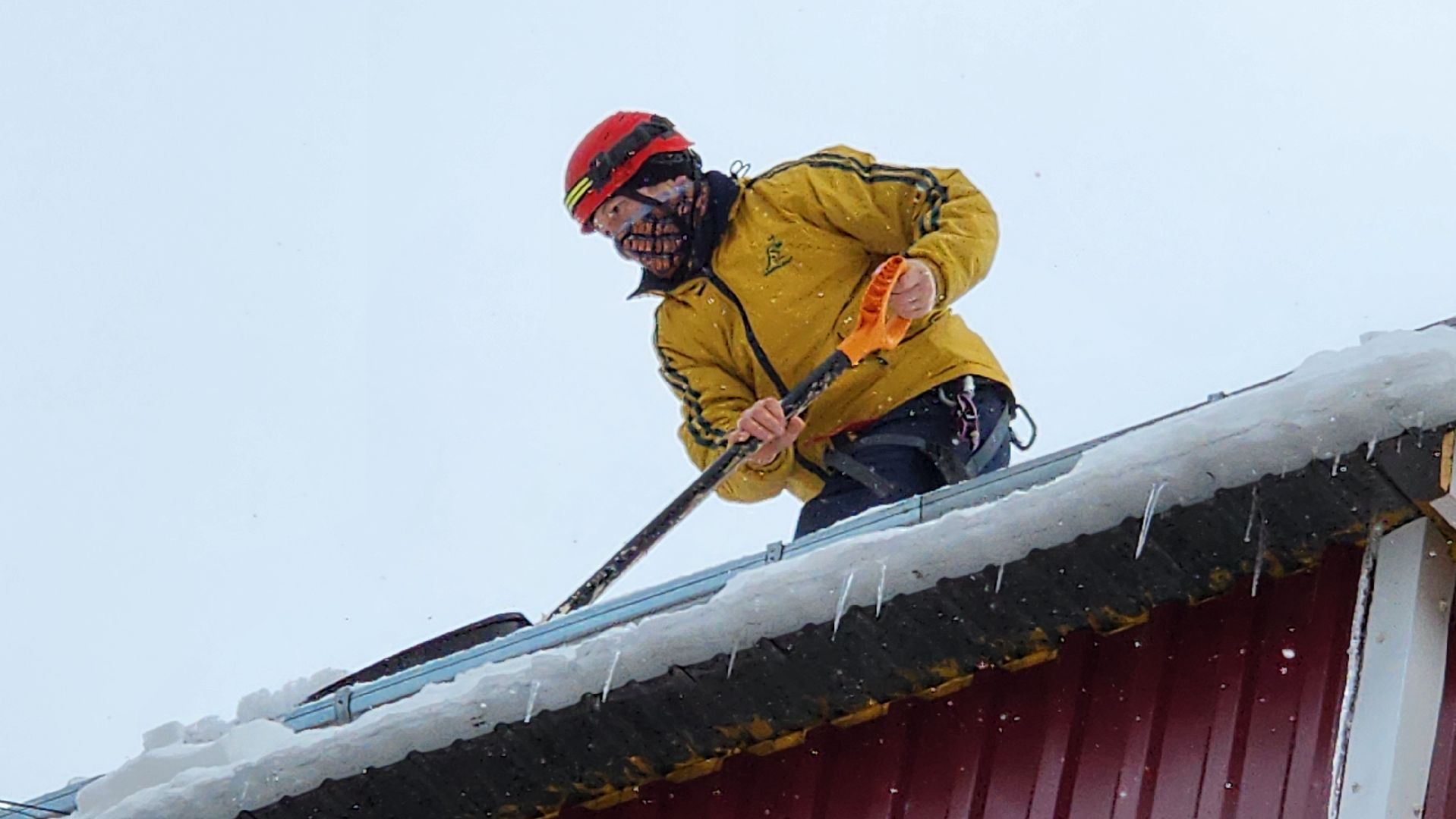 Подмосковье, Городской округ Пушкинский, Ивантеевка, ЖКХ, УК Держава, снег,