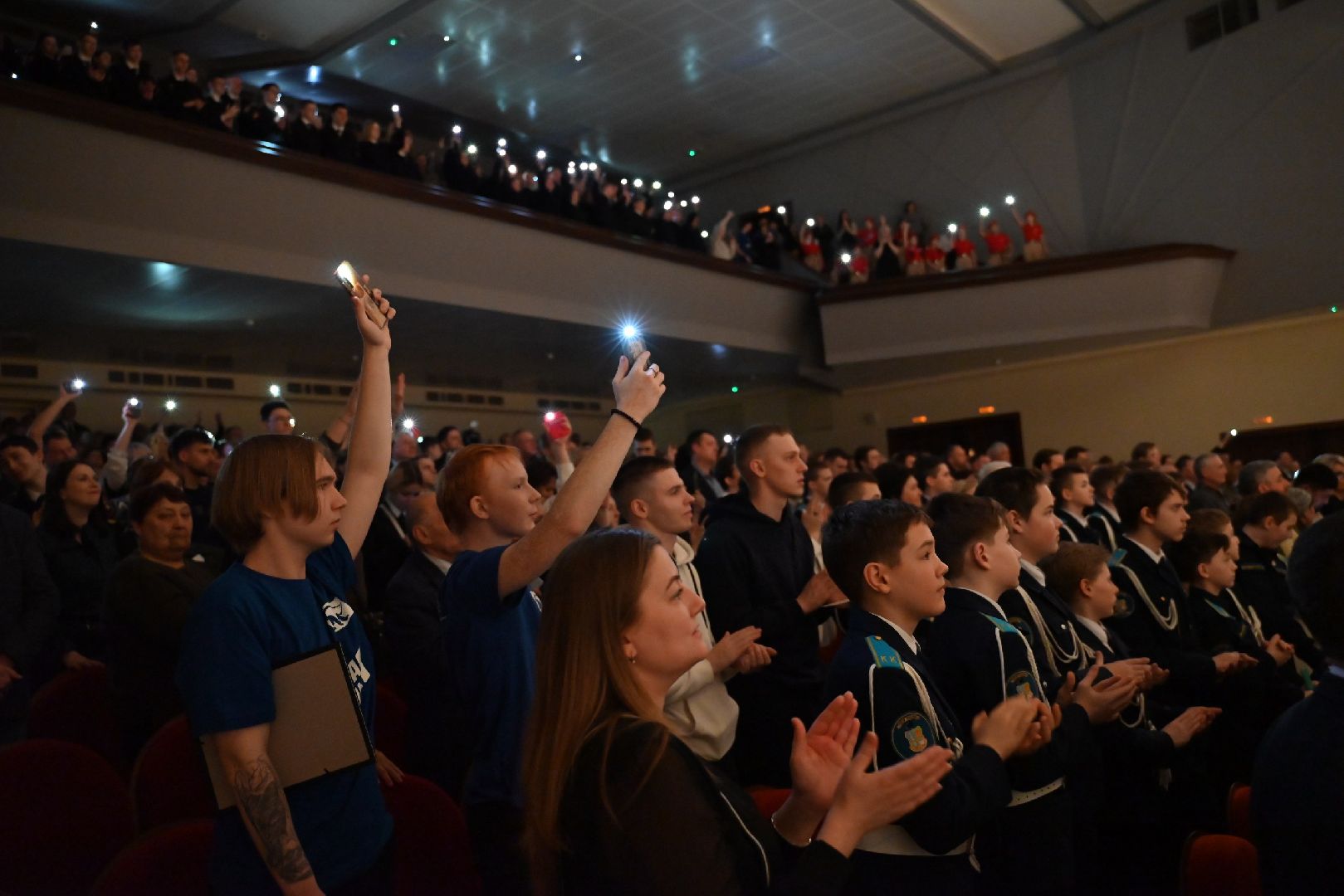 Реутов, праздник, концерт, Денис Майданов, песни, День защитника Отечества,