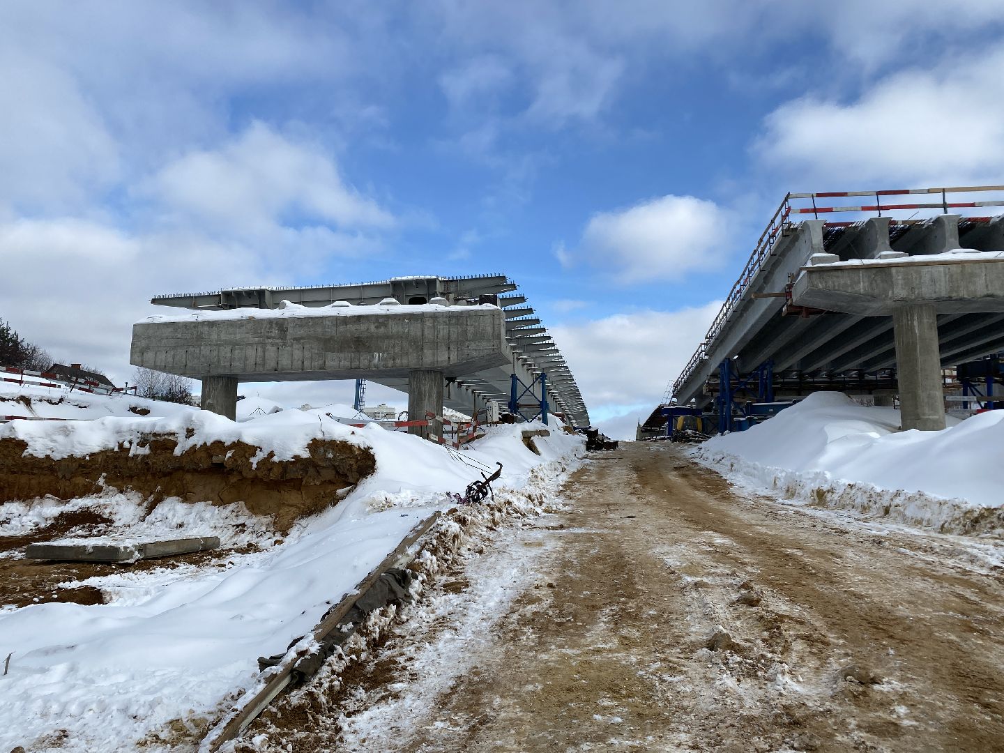 строительство дорог, юла, дороги подмосковья, строительство моста, эстакада,