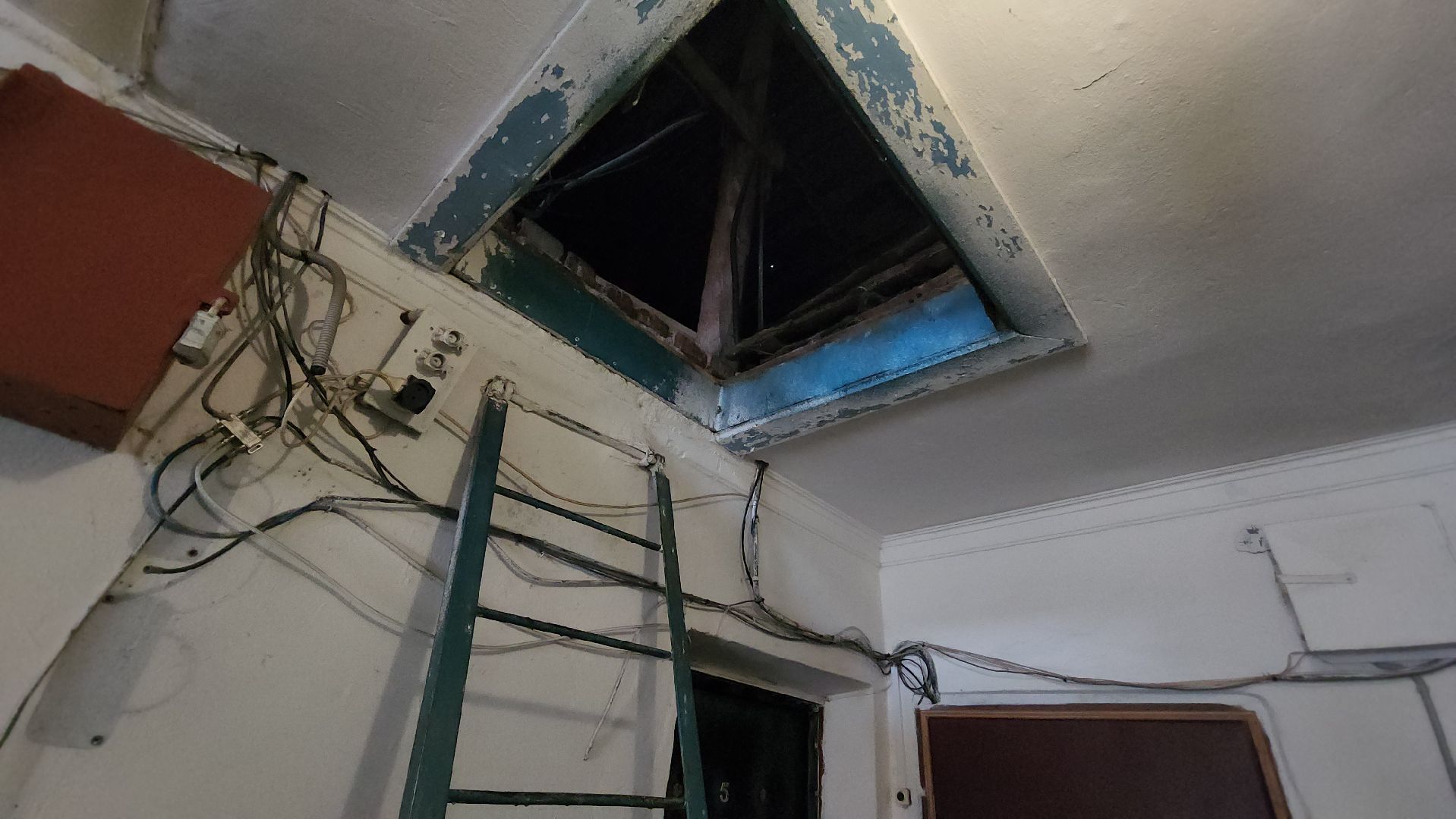 серпухов, замена кровли, жкх, улица калинина, стройка,