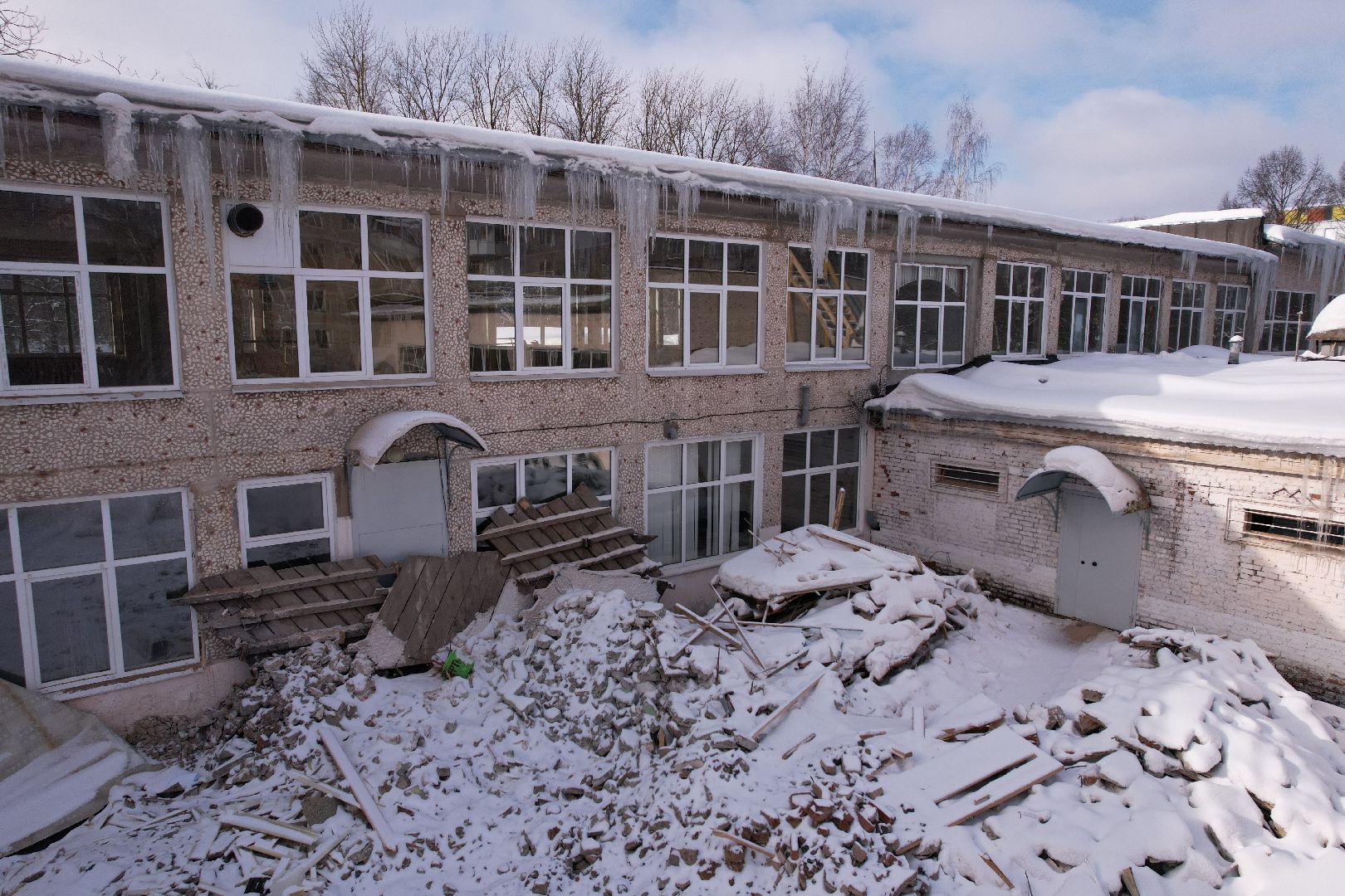 видео с коптера, школа,