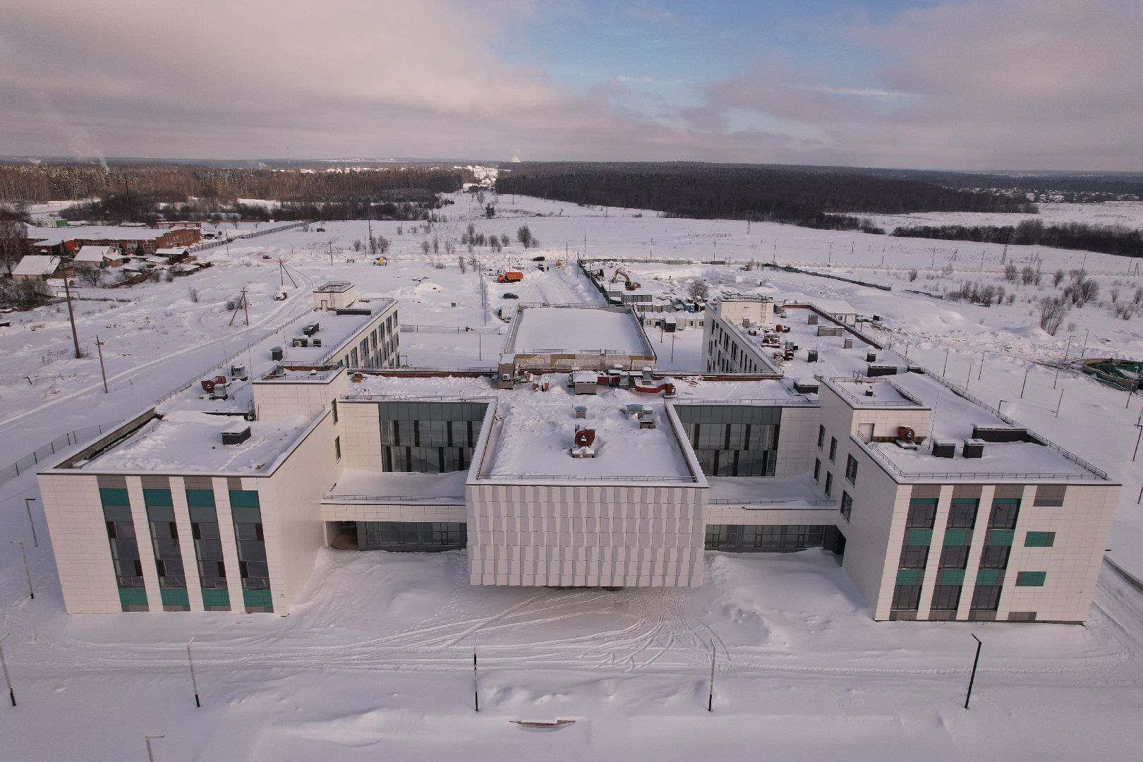 видео с коптера, школа,