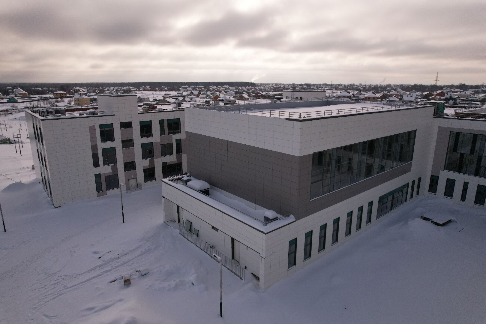 видео с коптера, школа,