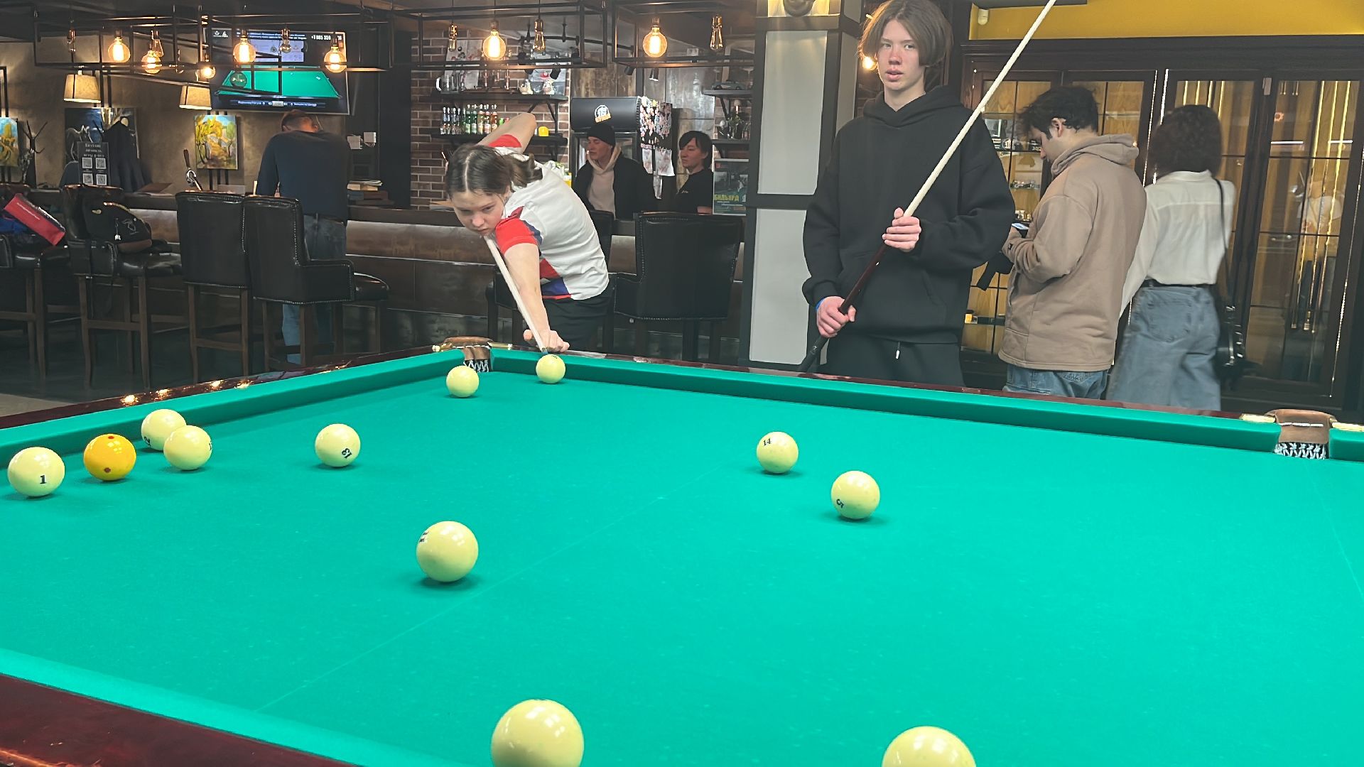 бильярд, турнир по бильярду, молодежь, волонтеры, движение первых, волонтеры подмосковья, молодая гвардия,