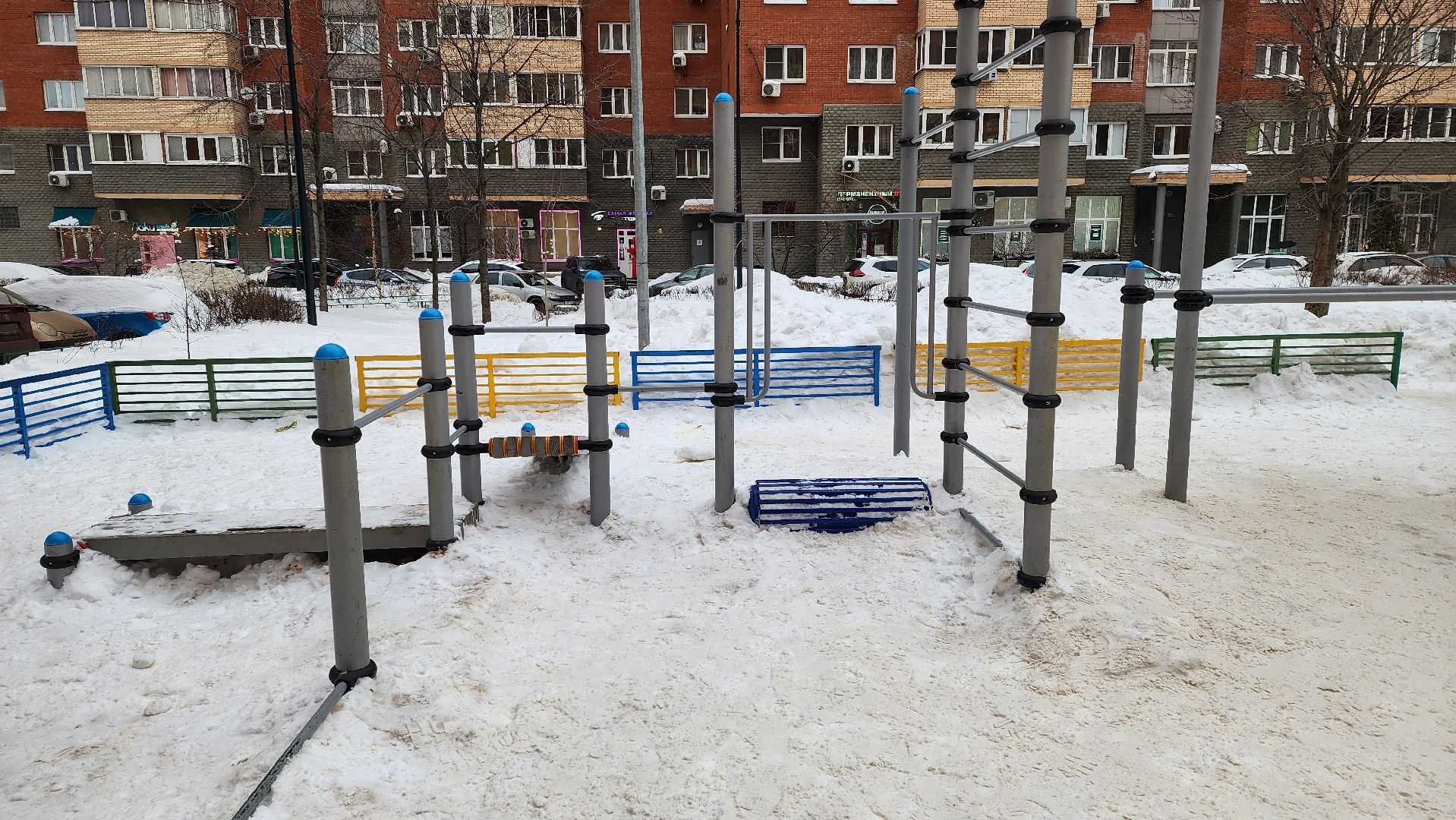 уборка снега,детские площадки,