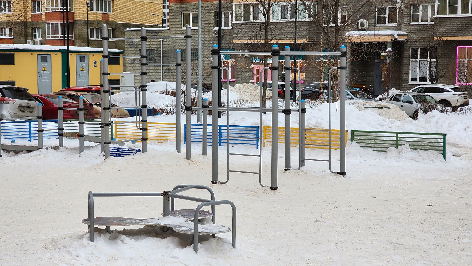 уборка снега,детские площадки,