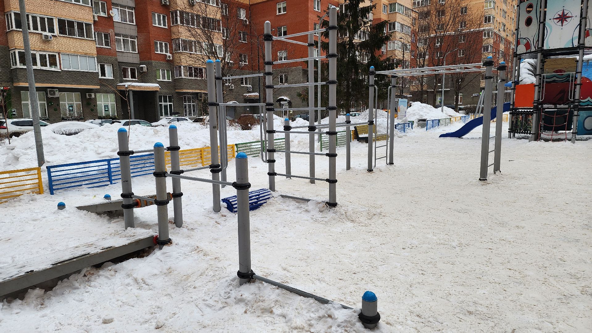 уборка снега,детские площадки,