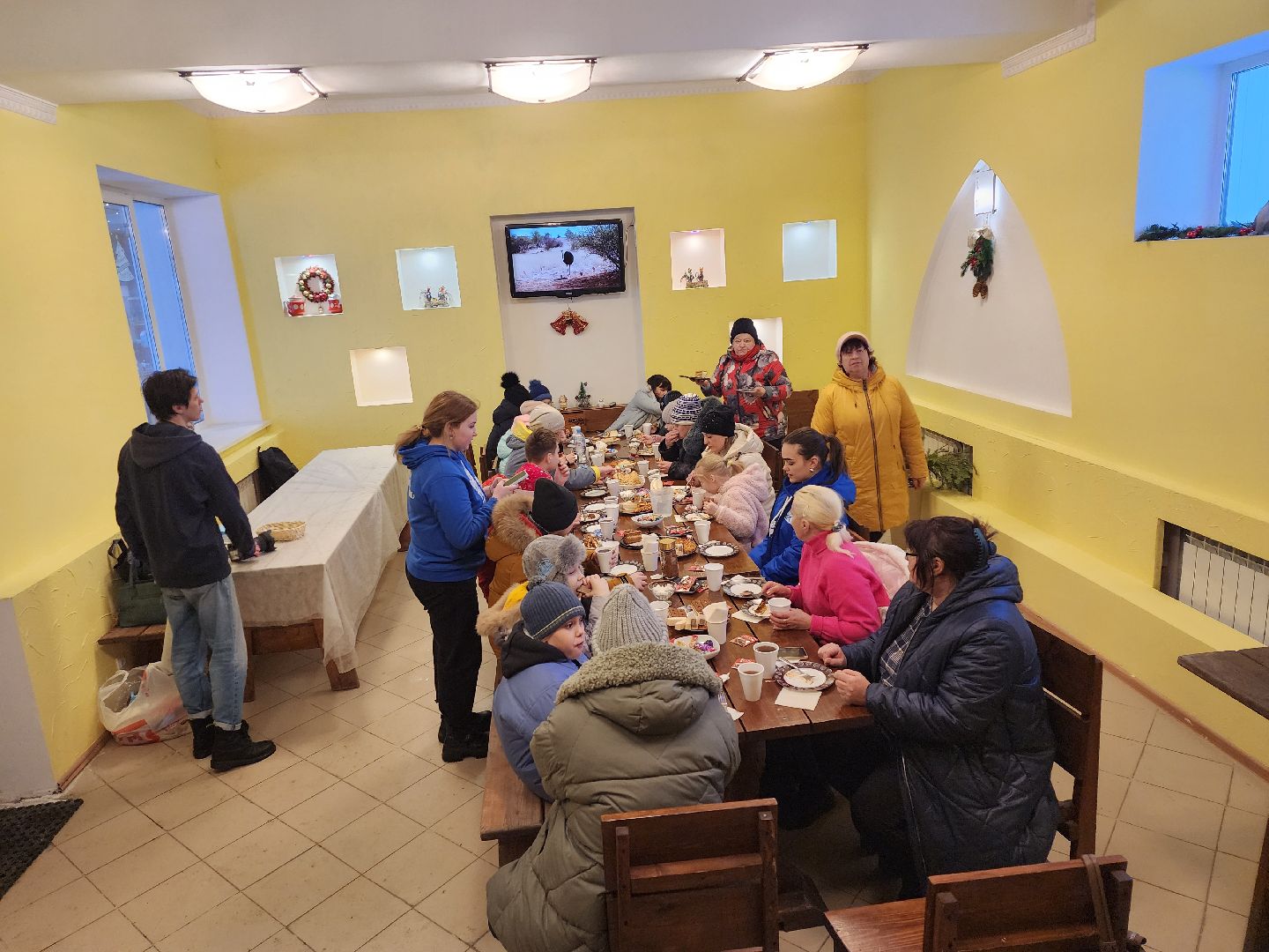 серпухов, подмосковье, дети, жены участников сво, страусиная ферма, МГЕР, диана алумянц,