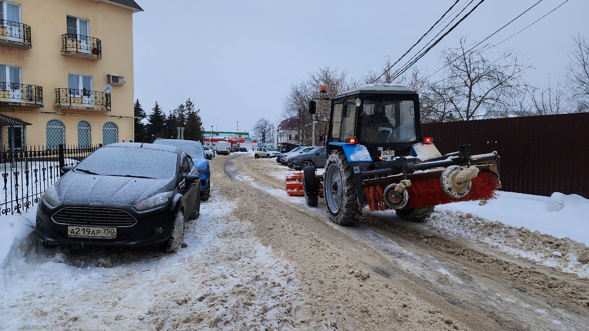 кашира, жкх, уборка снега, трактор, контейнерная площадка, мбу благоустройство,