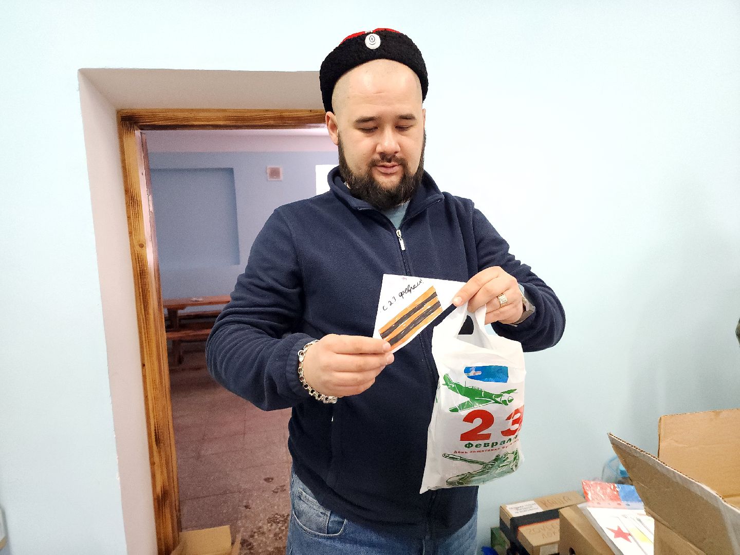 сво, волонтеры, гуманитарная помощь, день защитника отечества,