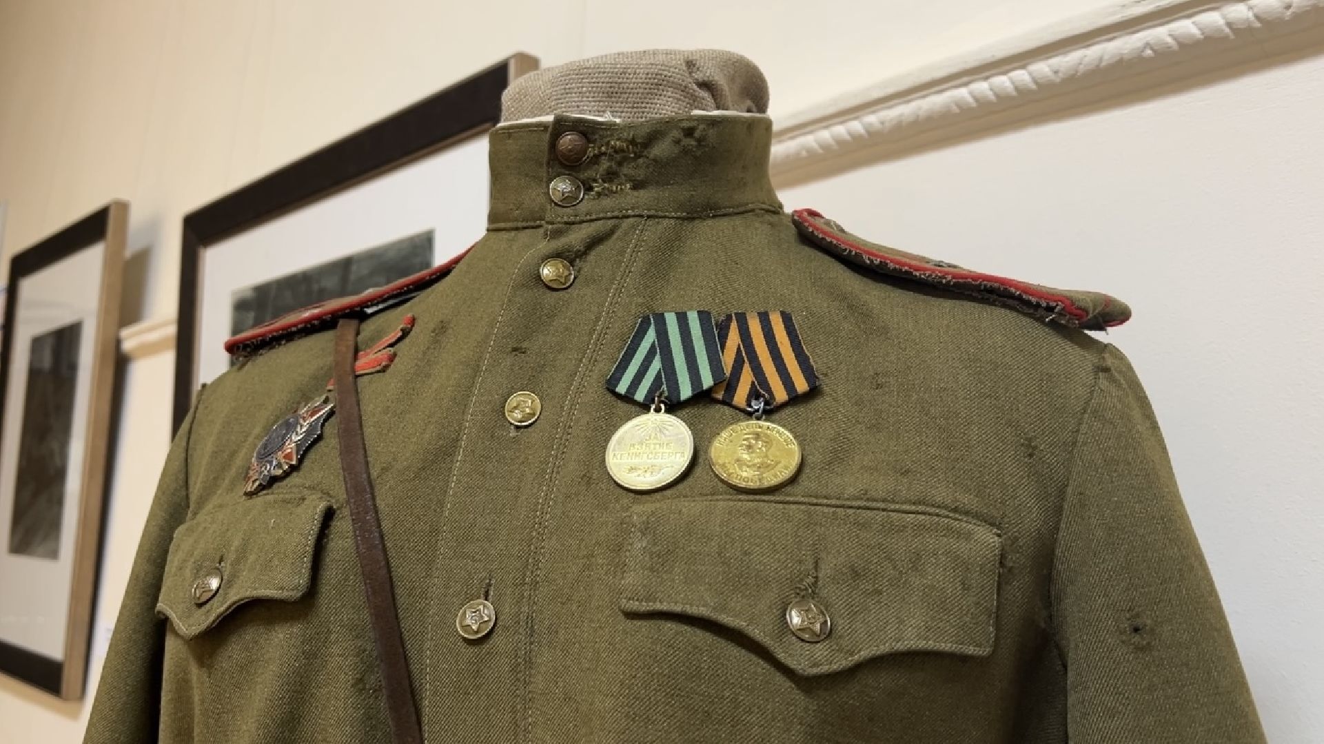 химки, культура, выставка, день защитника отечества, картинная галерея,