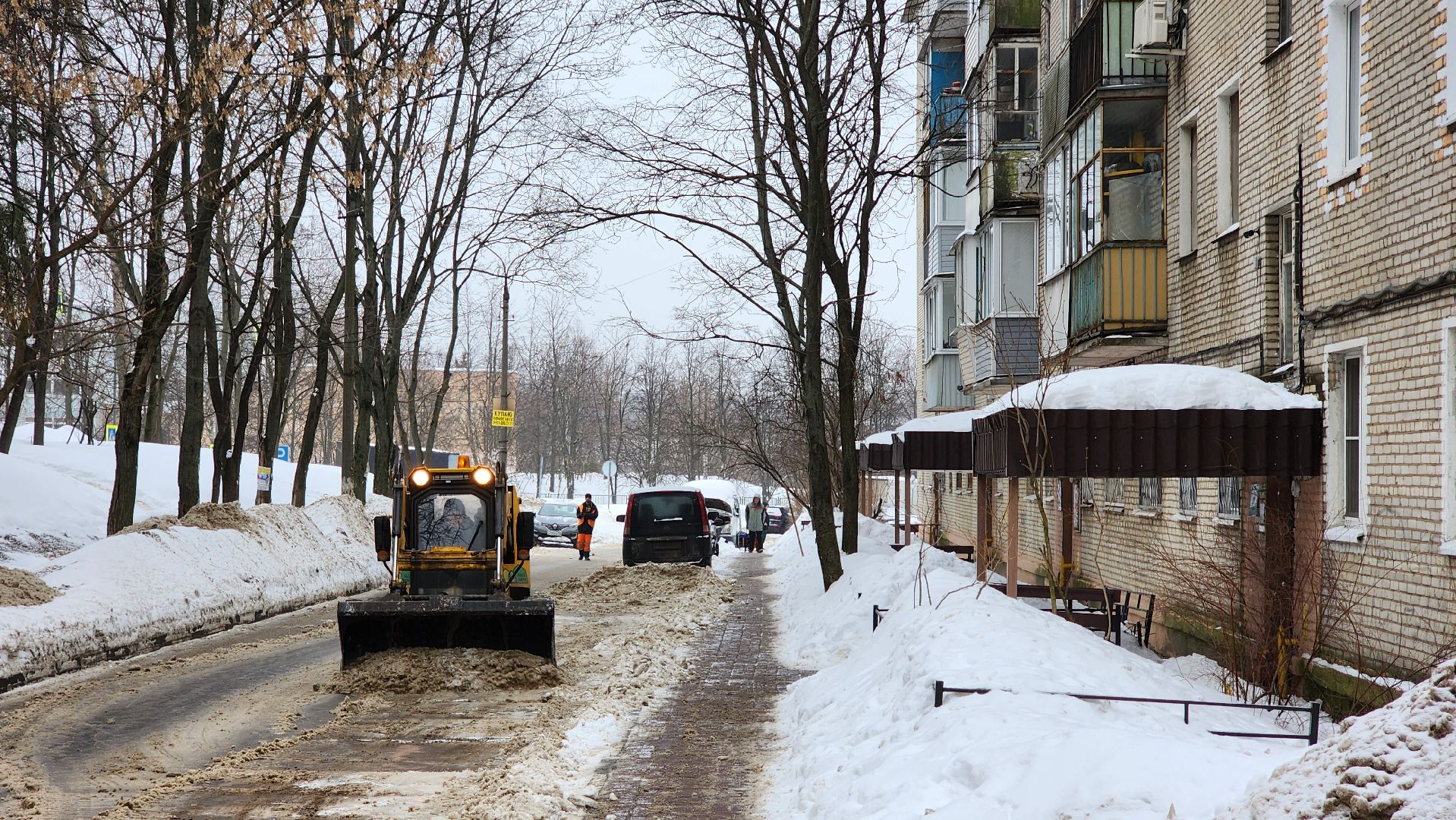 уборка снега, уборка дворов, уборка дорог,