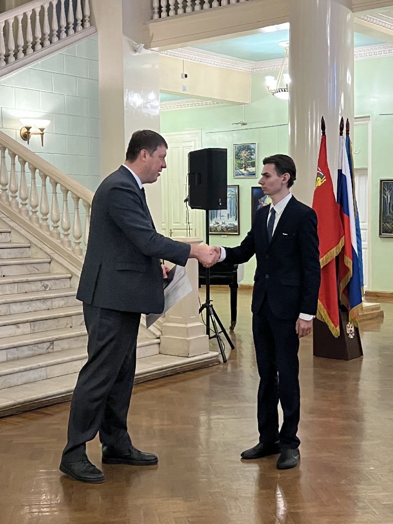 выпускники, вручение дипломов, Стрела, МАИ,жуковский,