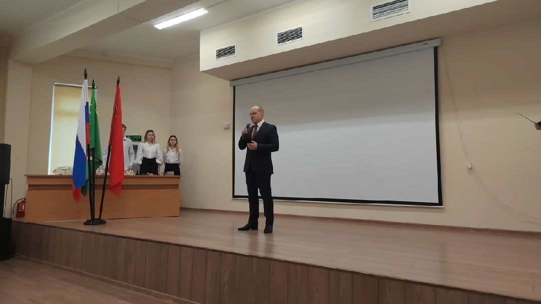 Пушкино, Пушкинский, Пушкинский округ, Вручение паспортов, мы-граждане России, паспорт РФ, молодежь, Весна в Подмосковье