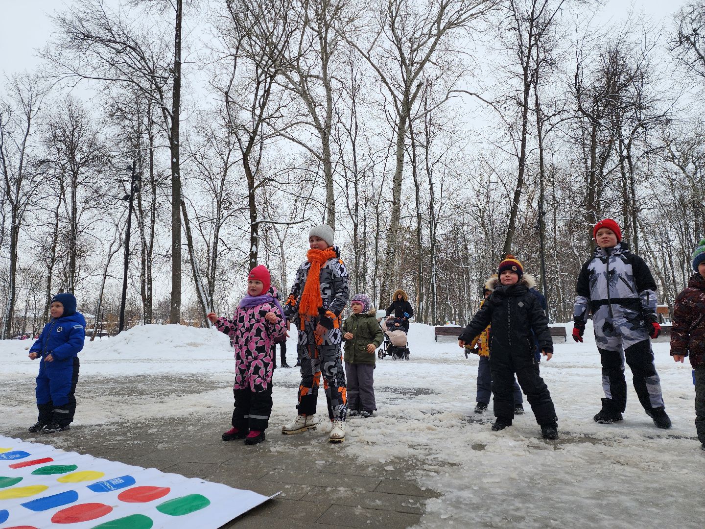 серпухов, подмосковье, 23 февраля, парк имени олега степанова, дети, парки подмосковья,