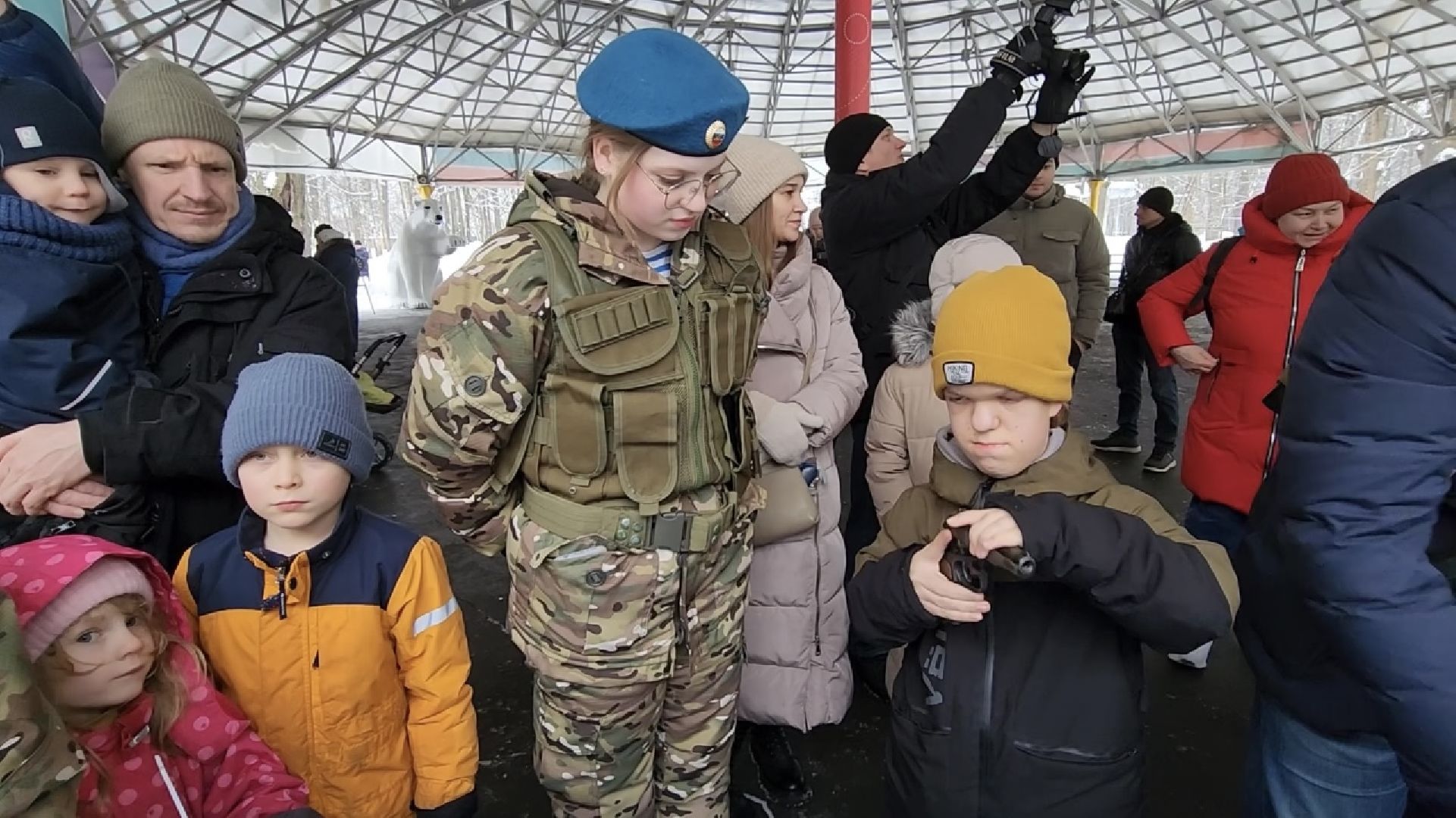 химки, день защитника отечества, мастер класс, сборка оружия, военно-патриотический отряд,