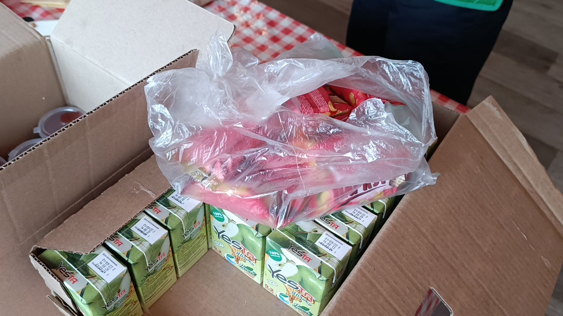 волонтер, гуманитарная помощь, лобня,