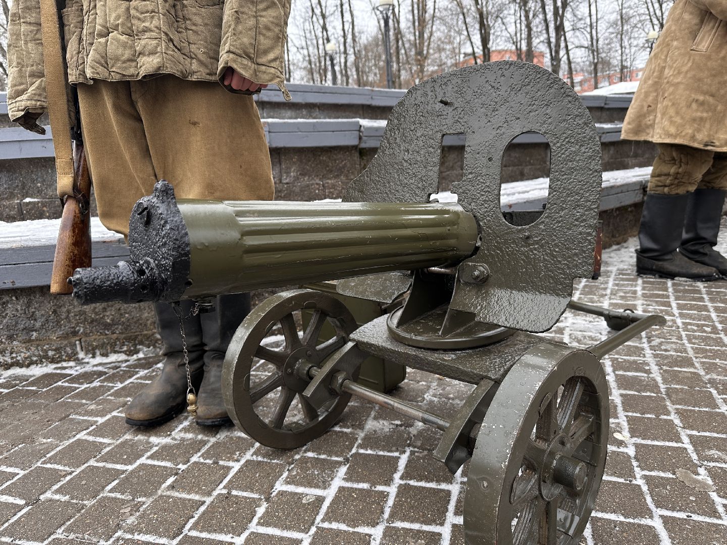 Клин, общество, история, выставка вооружения, день защитника отечества,