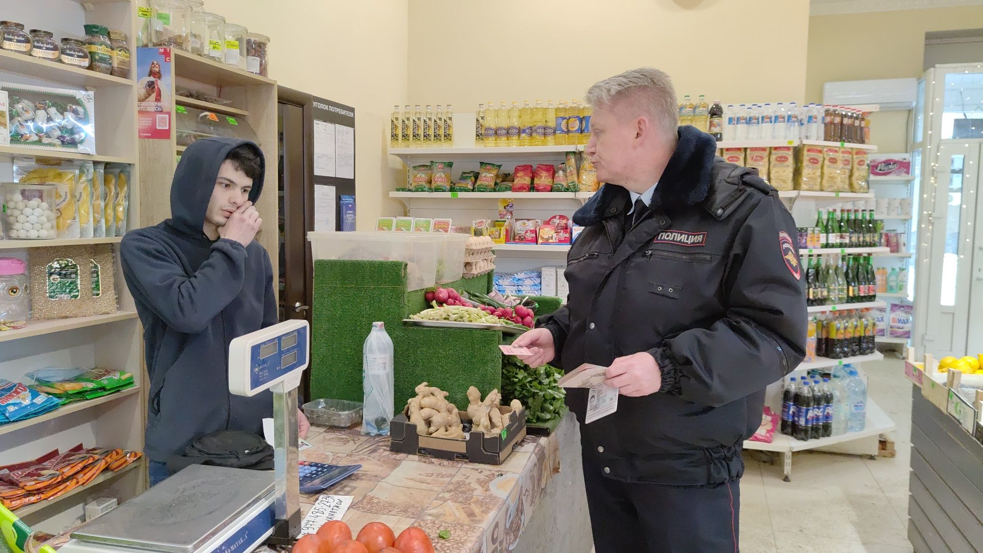 по просьбам жителей, рейд по торговым точкам,