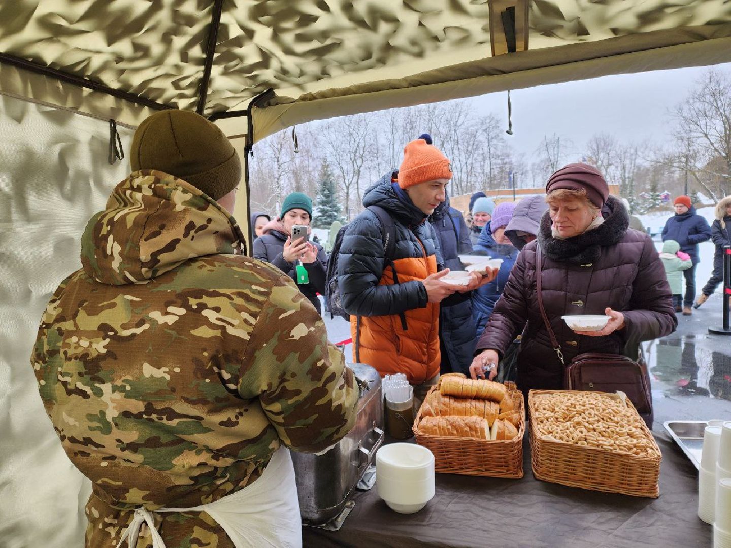 мытищи, 23 февраля, день защитника отечества, полевая кухня,